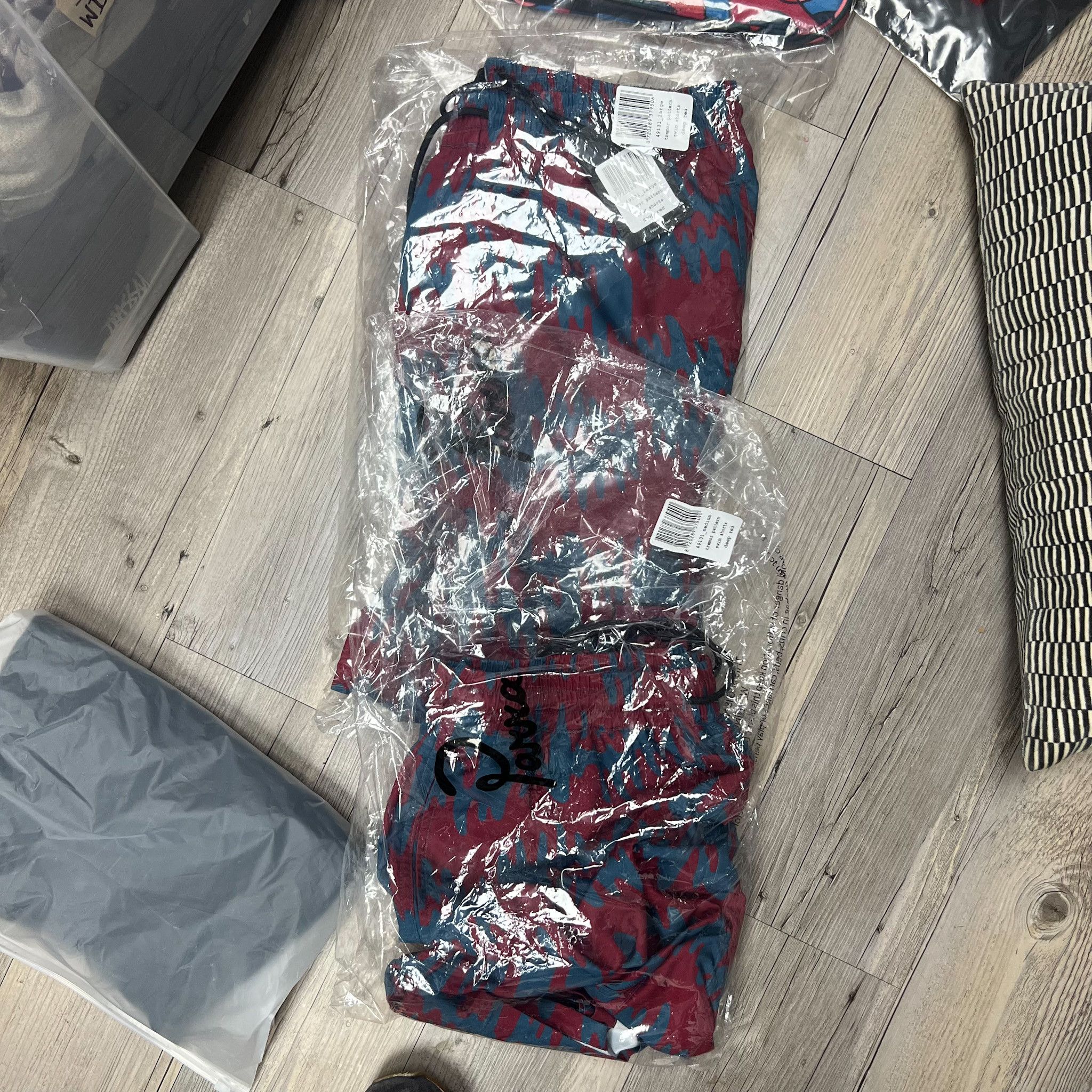 Parra By Parra Tremor Pattern Shorts Red • L Size US 34 / EU 50 - 3 Thumbnail