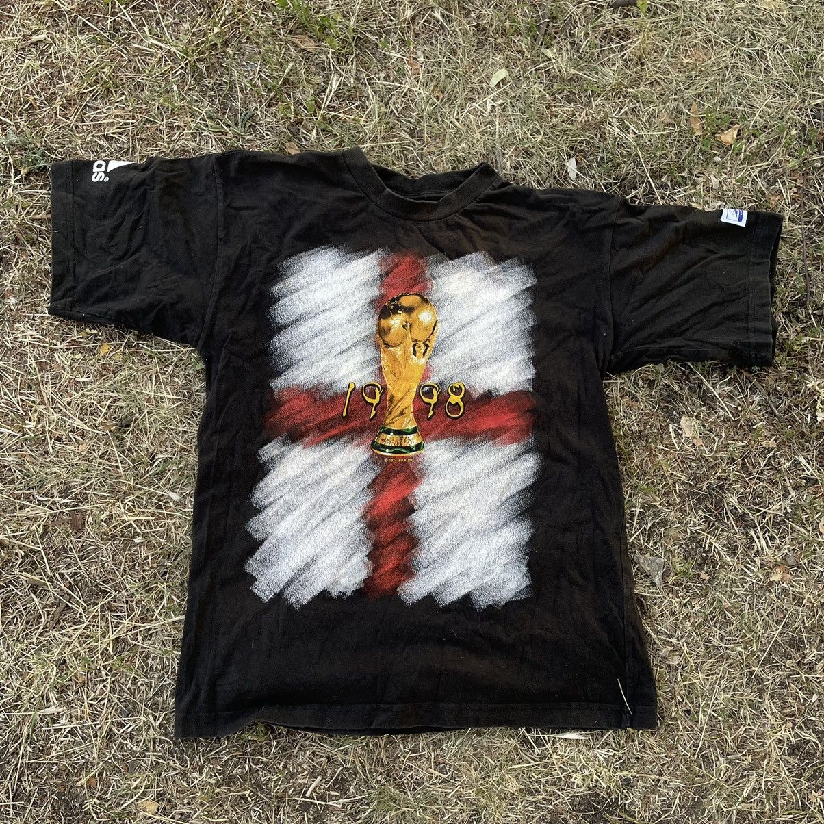 Vintage 90s France 98 FIFA Graphic Tee Streetwear Thrashed L