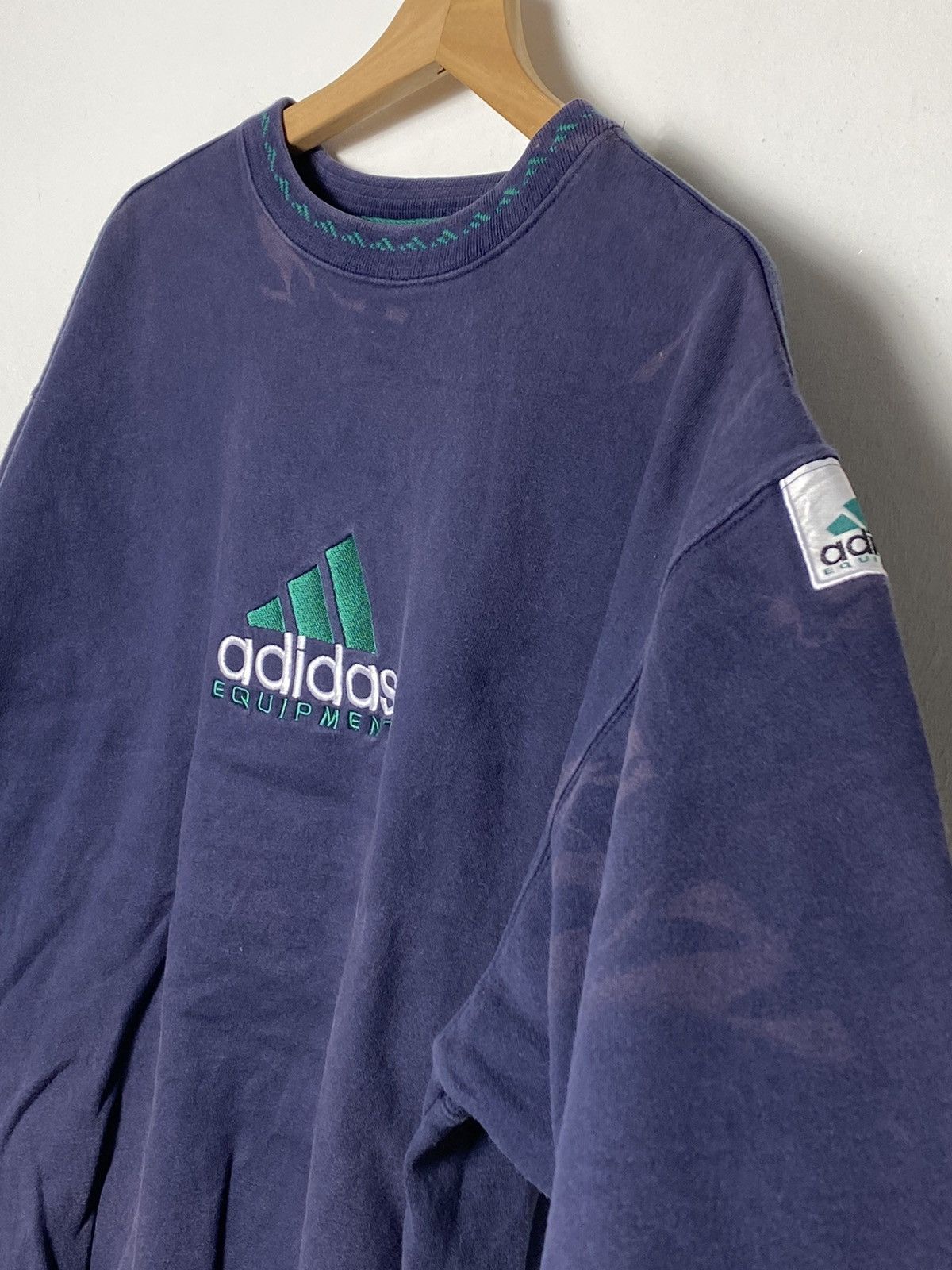 Adidas Vintage Adidas Equipment Crewneck Size US L / EU 52-54 / 3 - 3 Thumbnail