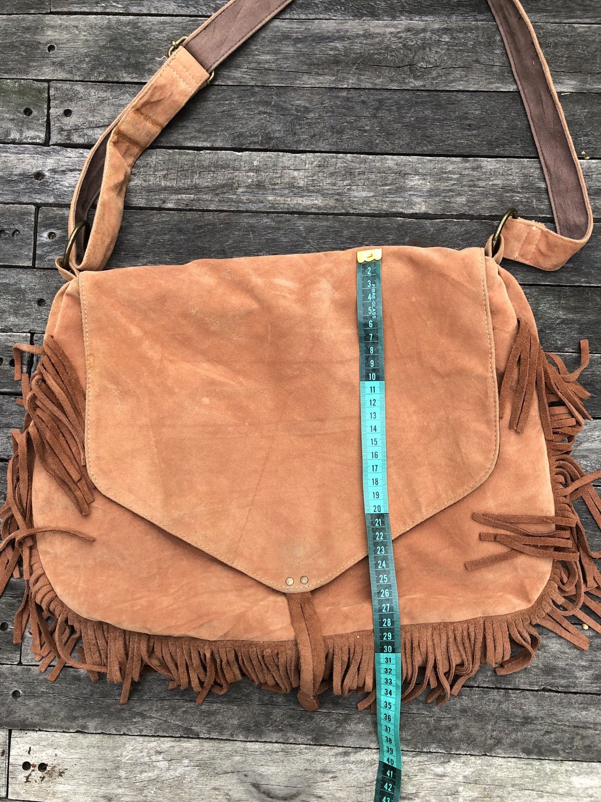 If Six Was Nine × Japanese Brand × Le Grande Bleu (L.G.B.) suede sling bag red indian Size ONE SIZE - 10 Thumbnail
