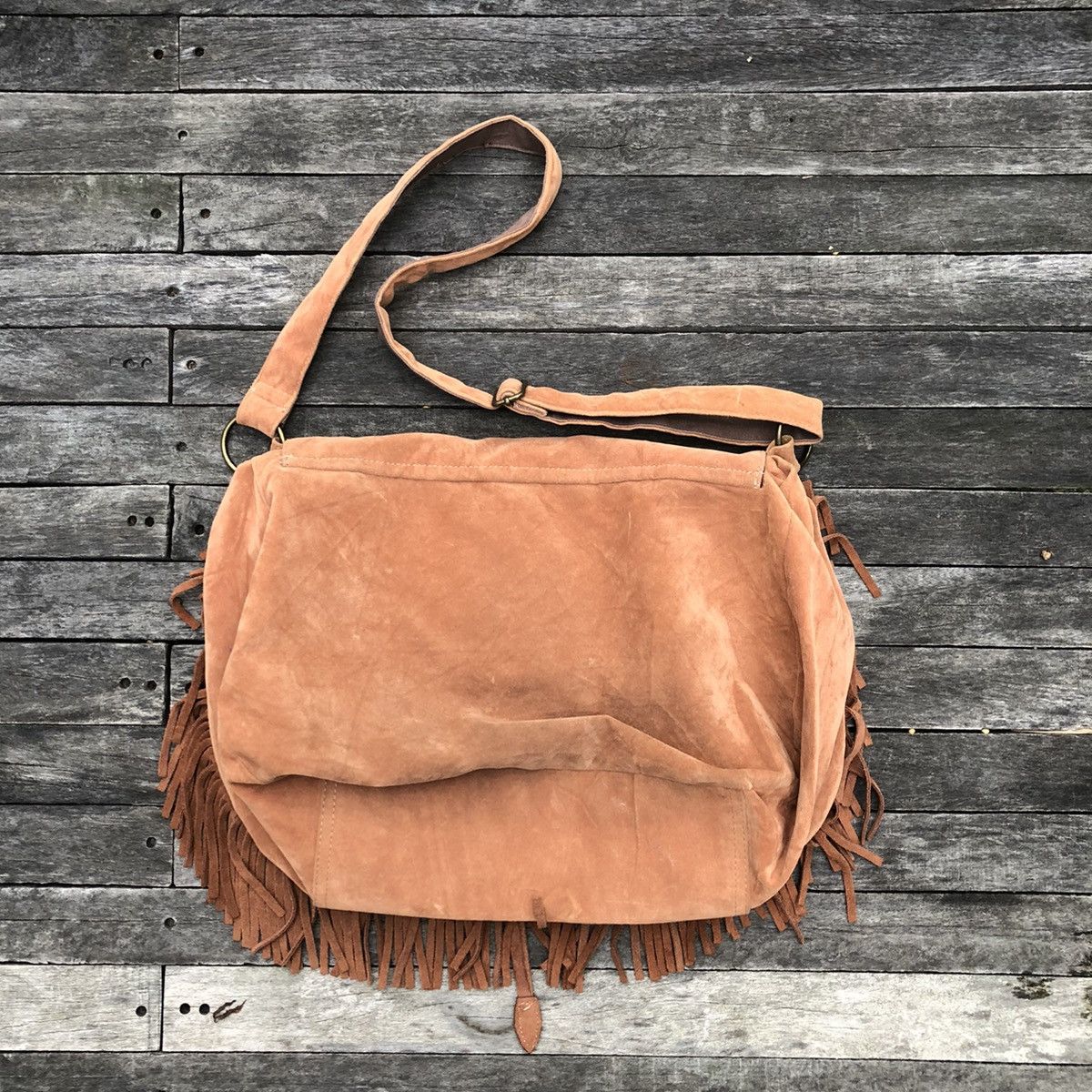 If Six Was Nine × Japanese Brand × Le Grande Bleu (L.G.B.) suede sling bag red indian Size ONE SIZE - 8 Thumbnail
