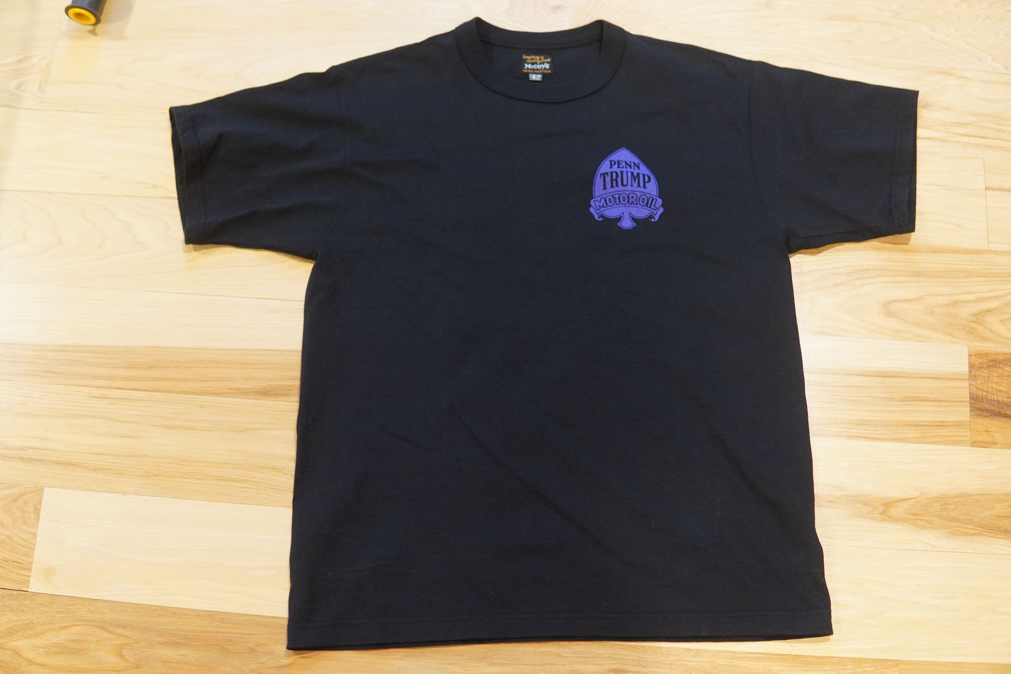 The Real McCoy's THE REAL MCCOY’s Penn. Trump Motor Oil T Shirt Size US M / EU 48-50 / 2 - 1 Thumbnail