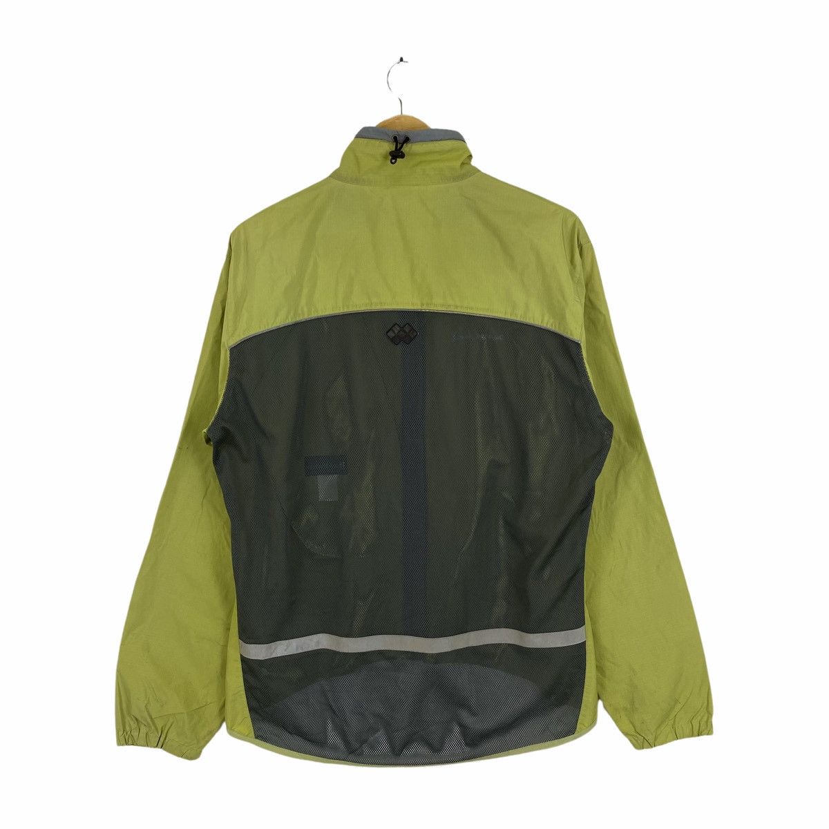 Montbell × Vintage Vintage MONTBELL Outdoor Small Logo Light Jacket Windbreaker Size US L / EU 52-54 / 3 - 2 Thumbnail
