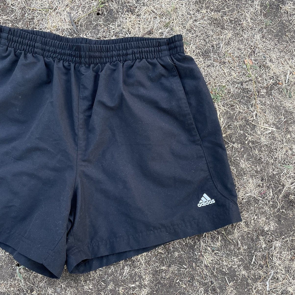 Vintage Vintage 90s Adidas Drill Shorts Striped Logo Streetwear 34 Size US 34 / EU 50 - 2 Thumbnail
