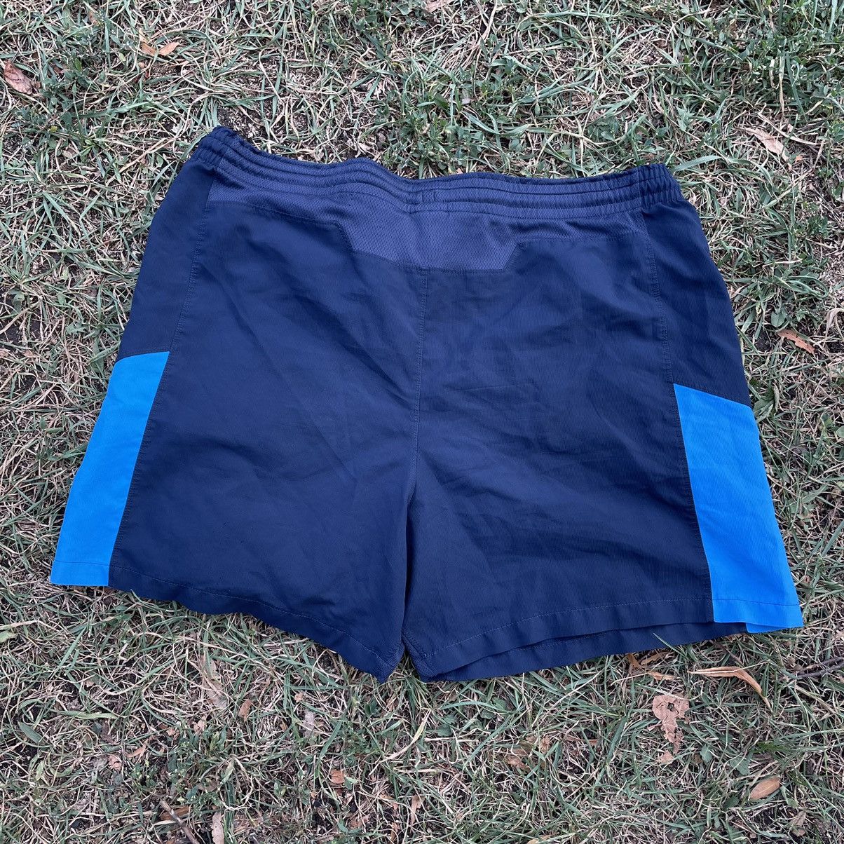 Nike Vintage 90s Nike Swoosh Logo Shorts Streetwear Size US 34 / EU 50 - 7 Thumbnail