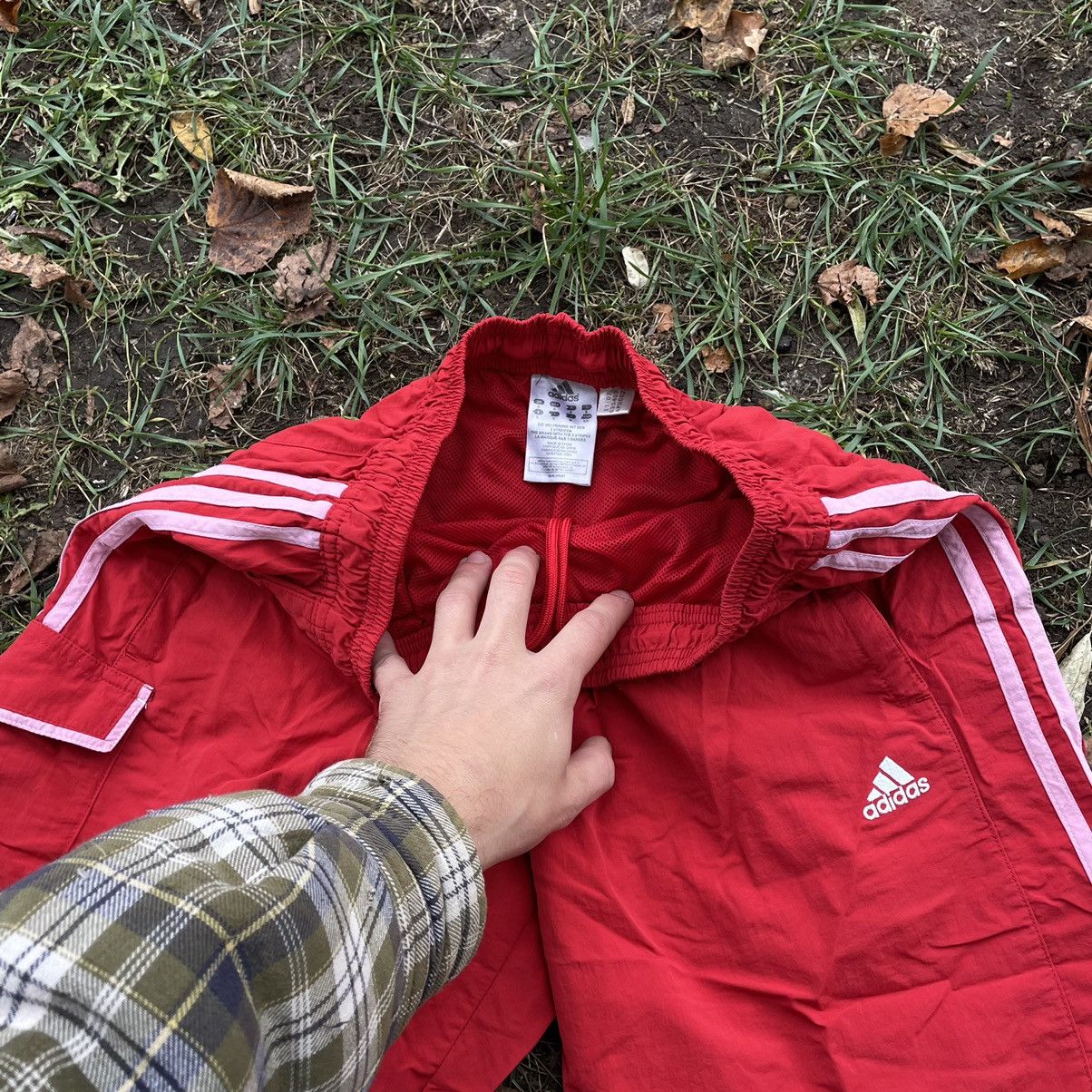Adidas Vintage 90s Adidas Stripes Logo Shorts Streetwear Size US 30 / EU 46 - 5 Thumbnail