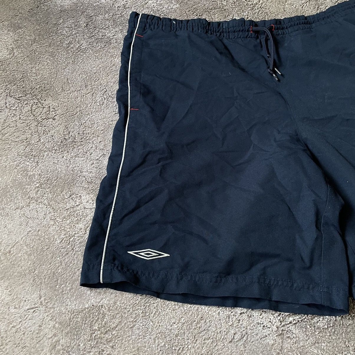 Umbro Vintage Y2K Umbro Short Logo Sportwear Casual Buymypiece 90s Size US 35 - 3 Thumbnail