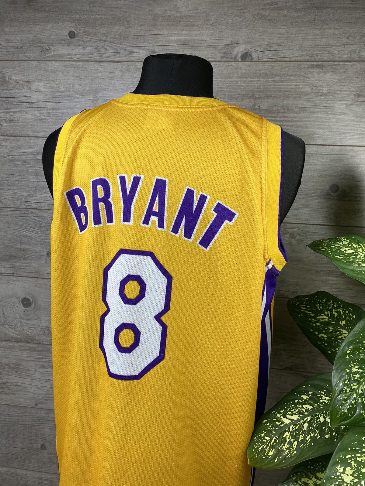 Champion × NBA Champion Kobe Bryant Lakers Basketball Shirt Jersey size XL Size US XL / EU 56 / 4 - 8 Thumbnail