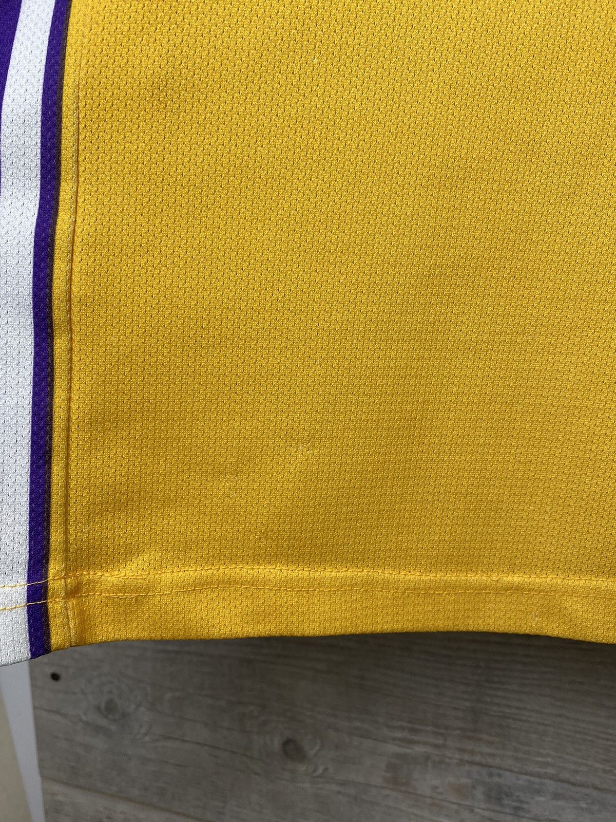 Champion × NBA Champion Kobe Bryant Lakers Basketball Shirt Jersey size XL Size US XL / EU 56 / 4 - 16 Thumbnail