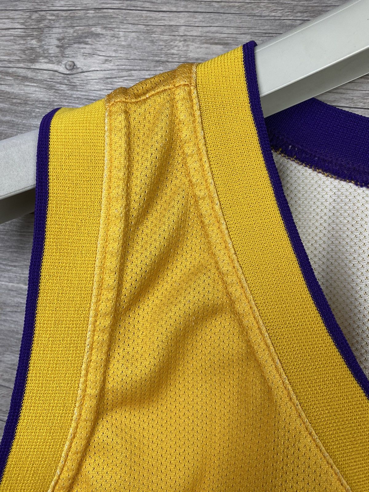 Champion × NBA Champion Kobe Bryant Lakers Basketball Shirt Jersey size XL Size US XL / EU 56 / 4 - 13 Thumbnail