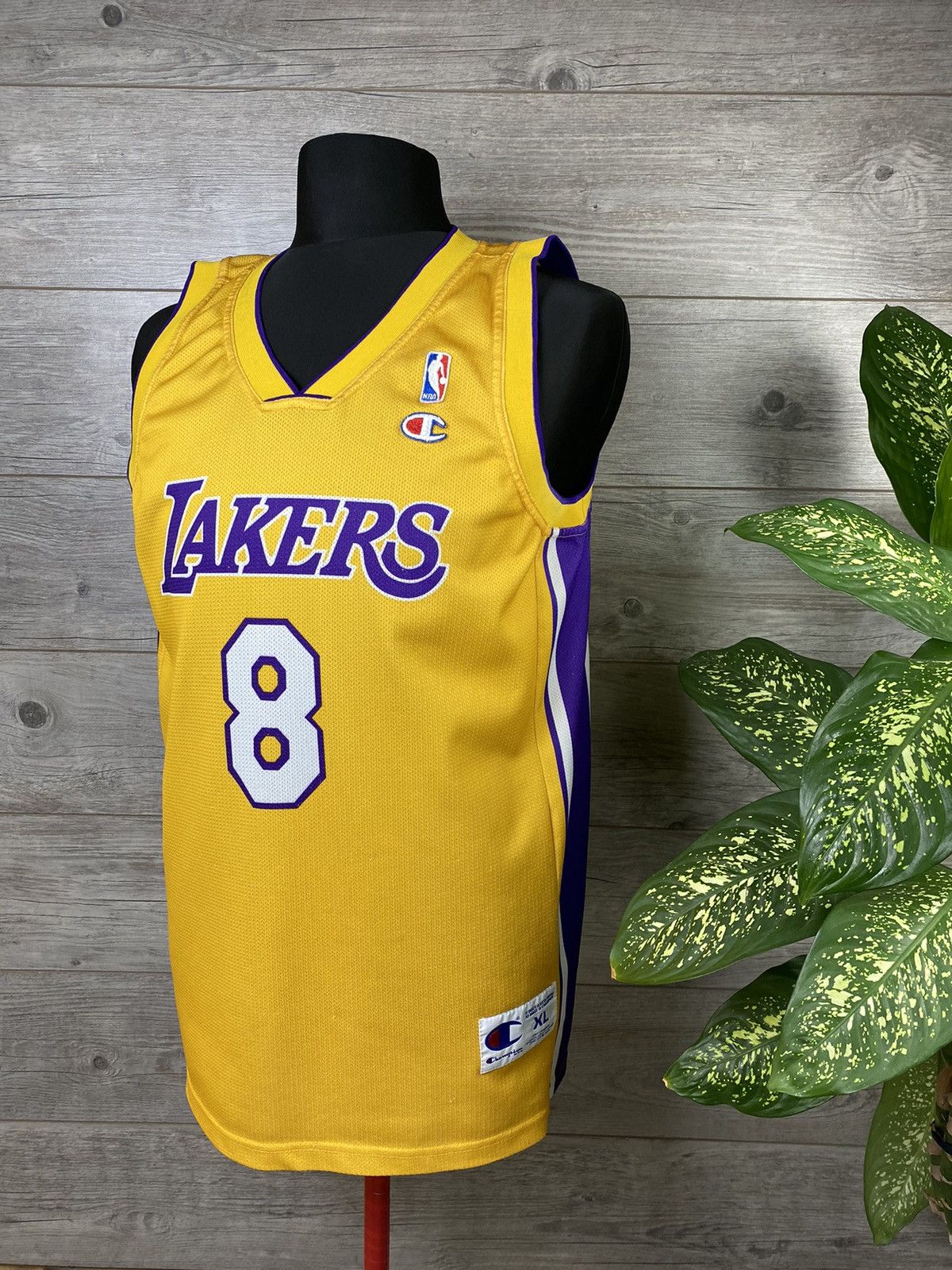 Champion Kobe Bryant Lakers Basketball Shirt Jersey size XL
