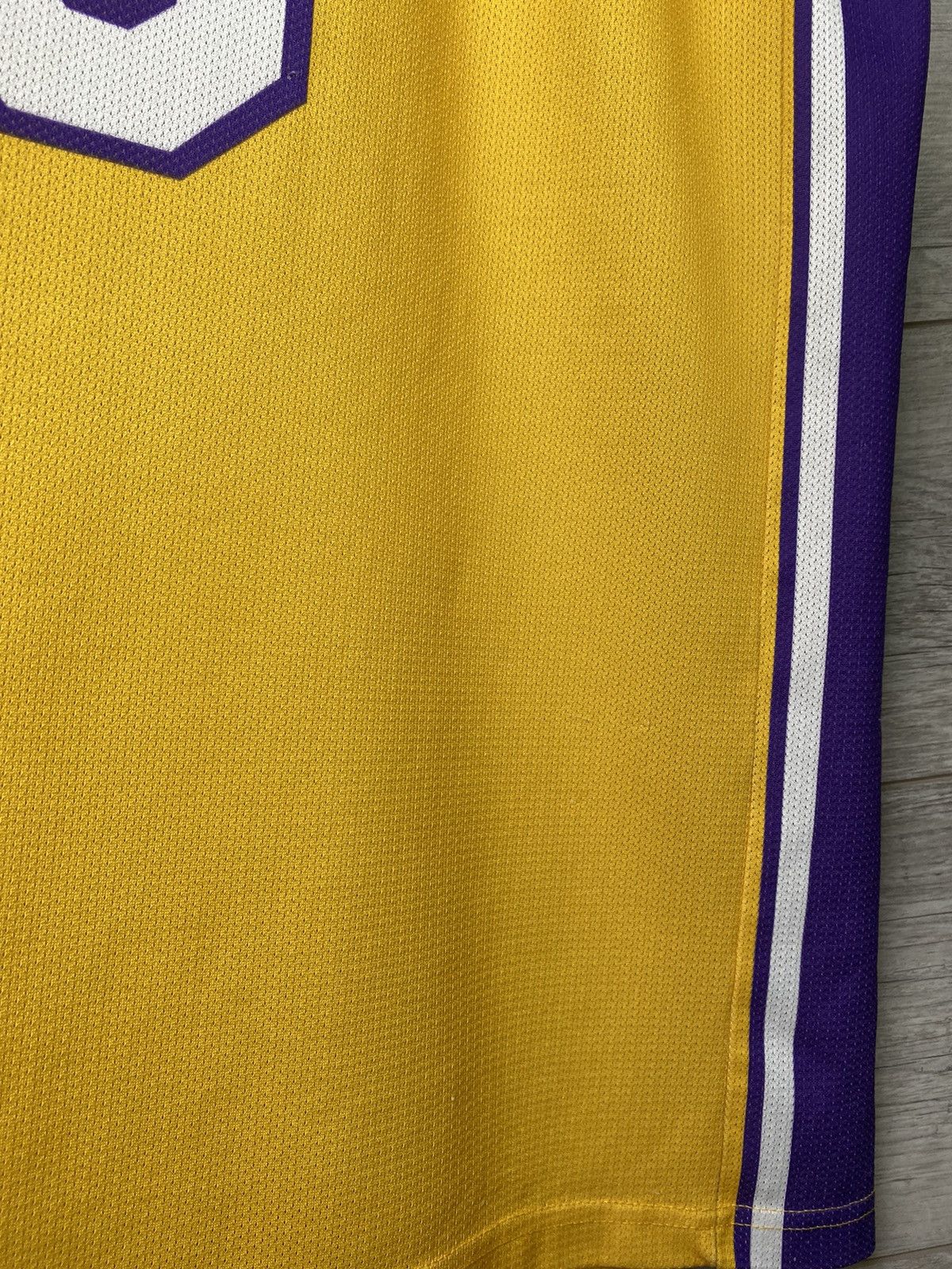 Champion × NBA Champion Kobe Bryant Lakers Basketball Shirt Jersey size XL Size US XL / EU 56 / 4 - 17 Thumbnail