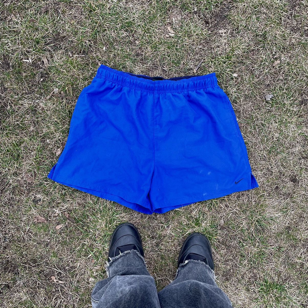 Vintage Vintage Y2K Nike Swoosh Shorts Royal Blue Skate Streetwear 3 Size US 34 / EU 50 - 1 Thumbnail