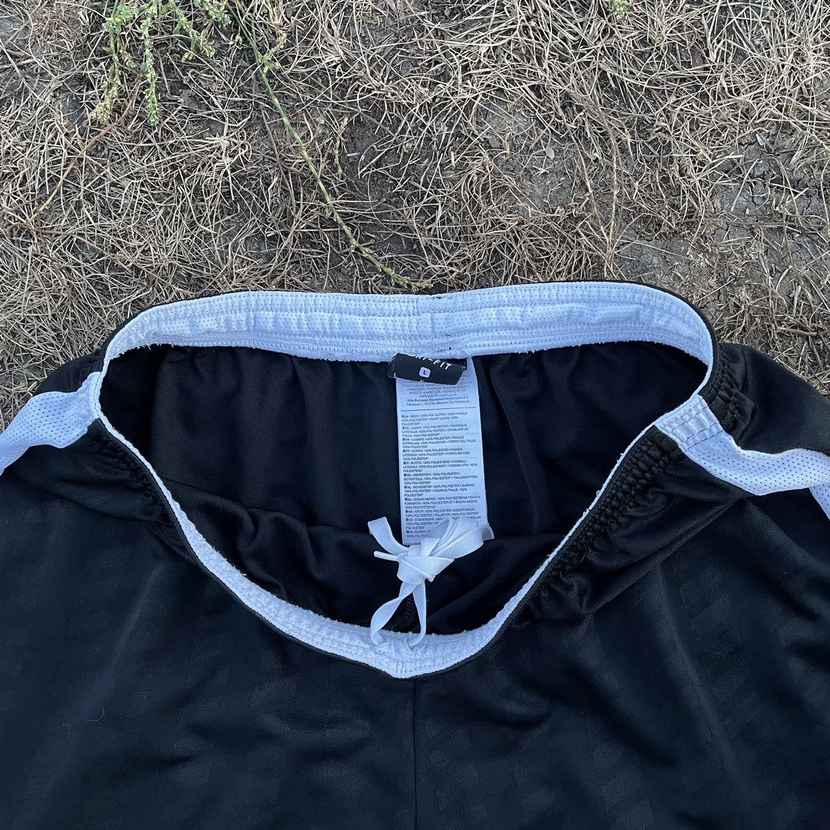 Nike Vintage Y2K Drill Nike Swoosh Logo Shorts Streetwear 90s Size US 34 / EU 50 - 4 Thumbnail