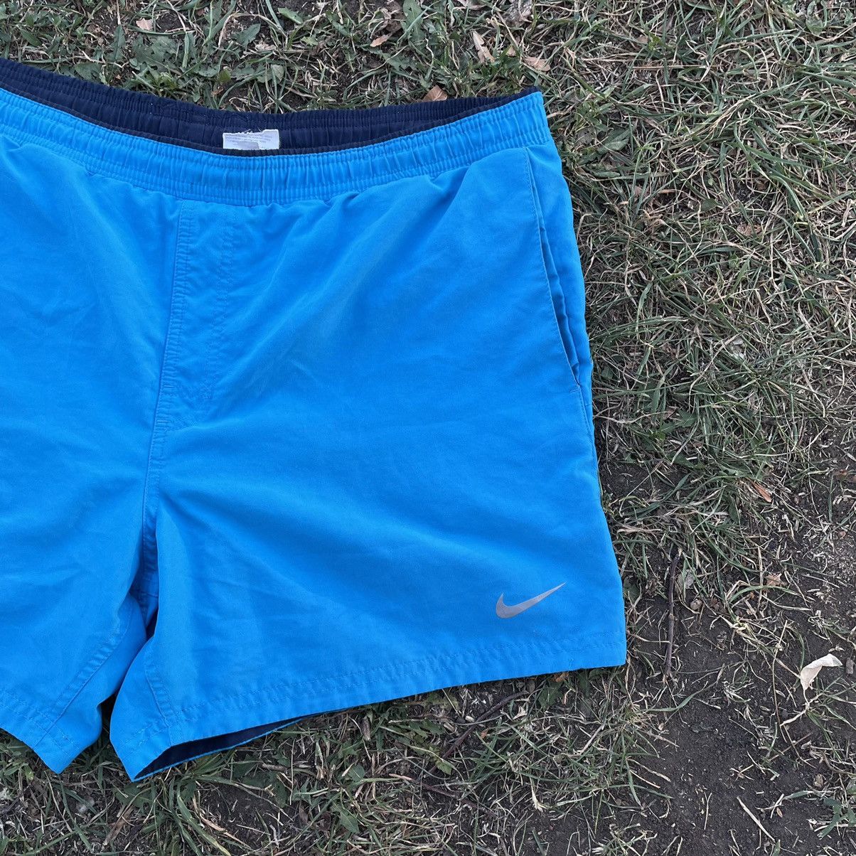 Vintage Vintage 90s Nike Swoosh Shorts Y2K Streetwear Blue Washed 36 Size US 36 / EU 52 - 2 Thumbnail