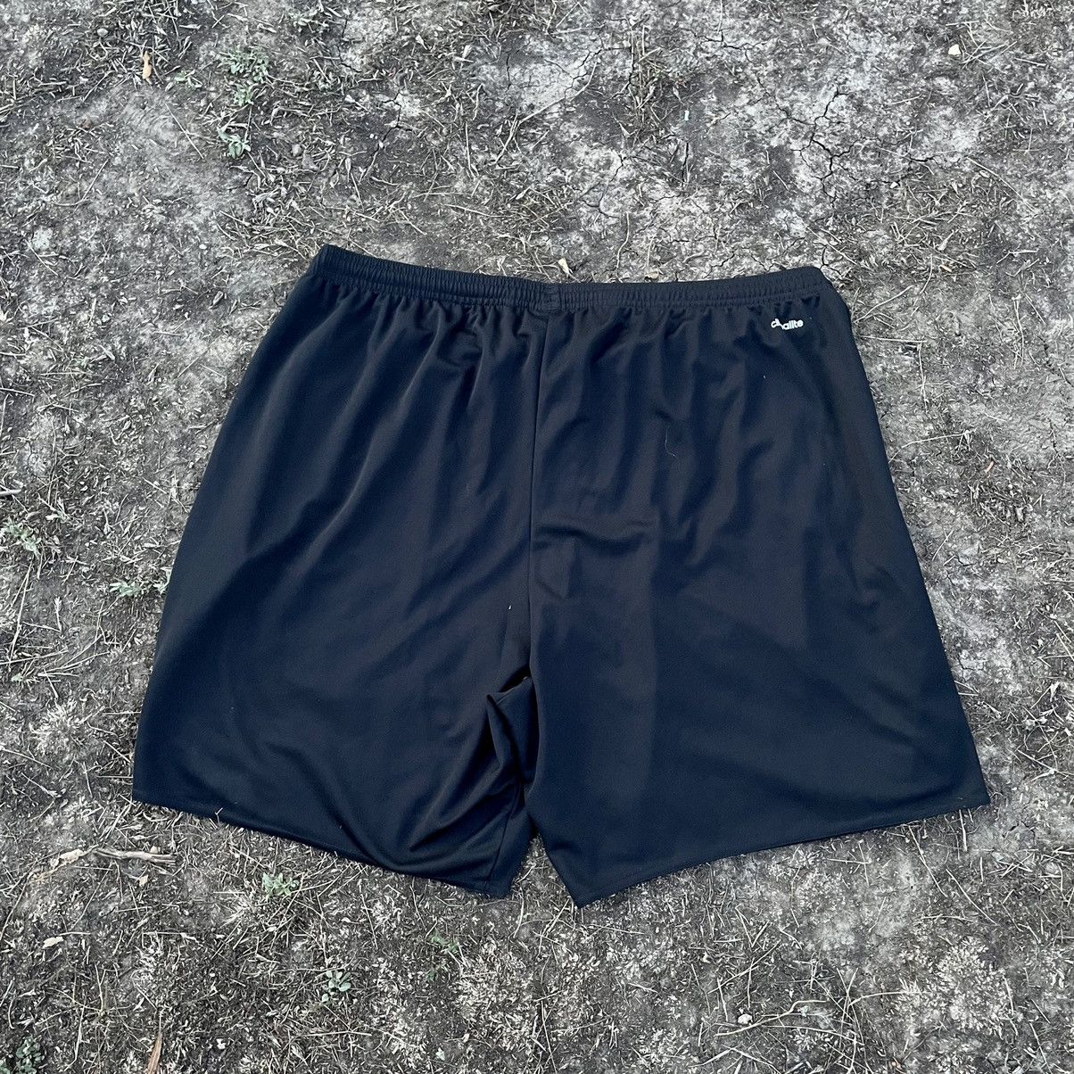 Adidas Vintage 90s Adidas Stripes Logo Shorts Streetwear Size US 36 / EU 52 - 5 Thumbnail