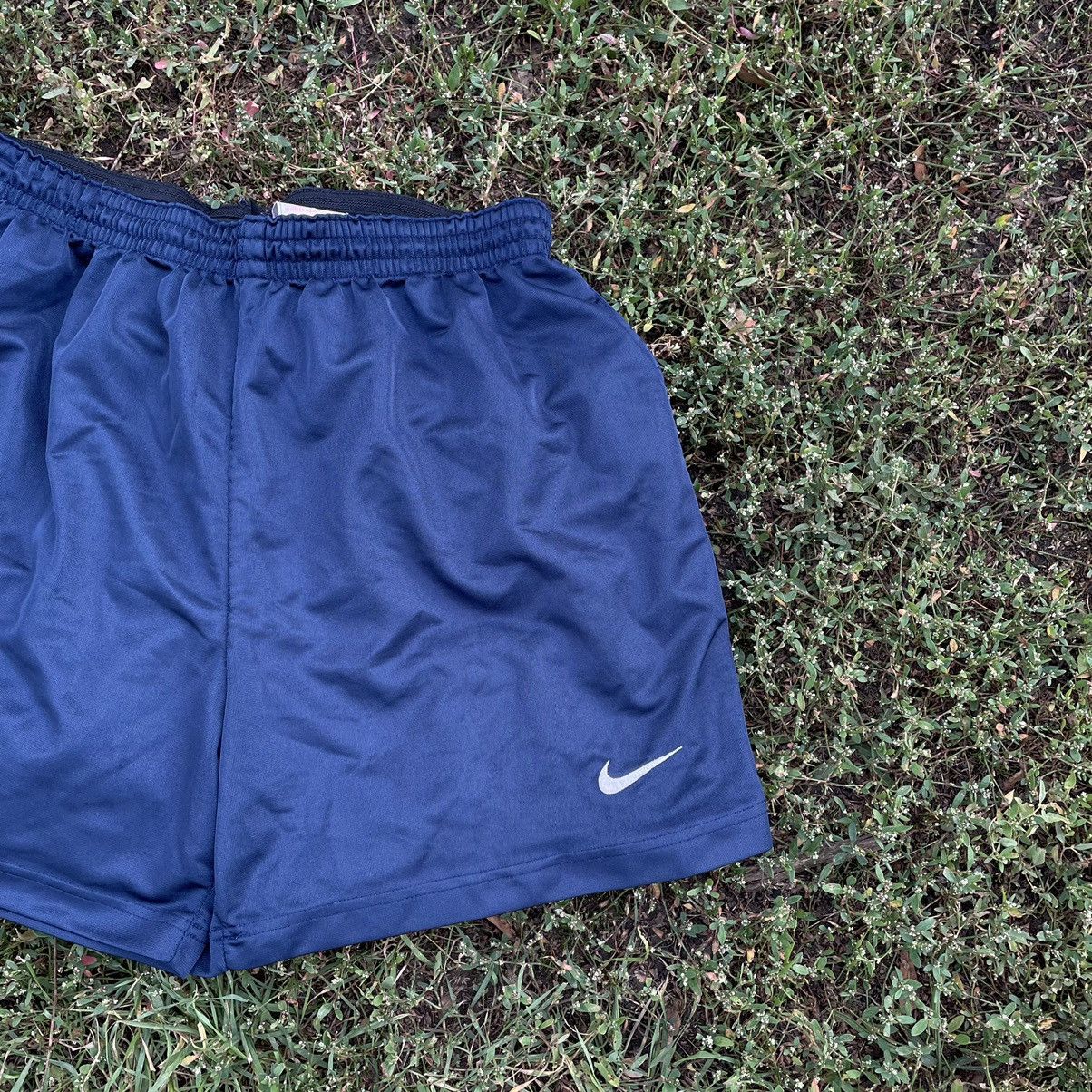 Nike Vintage Y2K Nike Umbro Logo Shorts Streetwear 90s Size US 34 / EU 50 - 2 Thumbnail