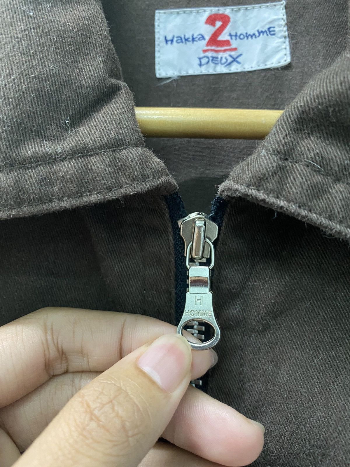 Designer × Japanese Brand × Vintage Vintage Hakka Homme Spell Out Embroidery Jacket Size US L / EU 52-54 / 3 - 6 Thumbnail