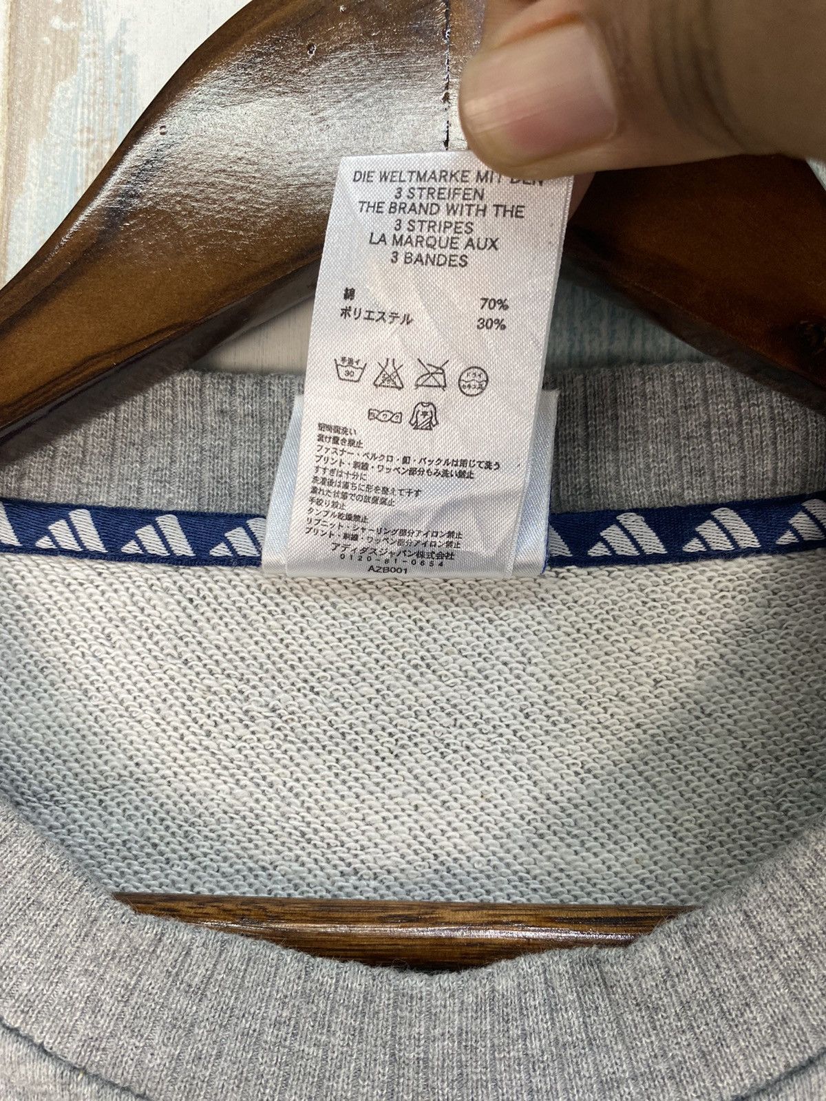 Adidas Vintage 90s Adidas Sweatshirt Size US L / EU 52-54 / 3 - 9 Thumbnail