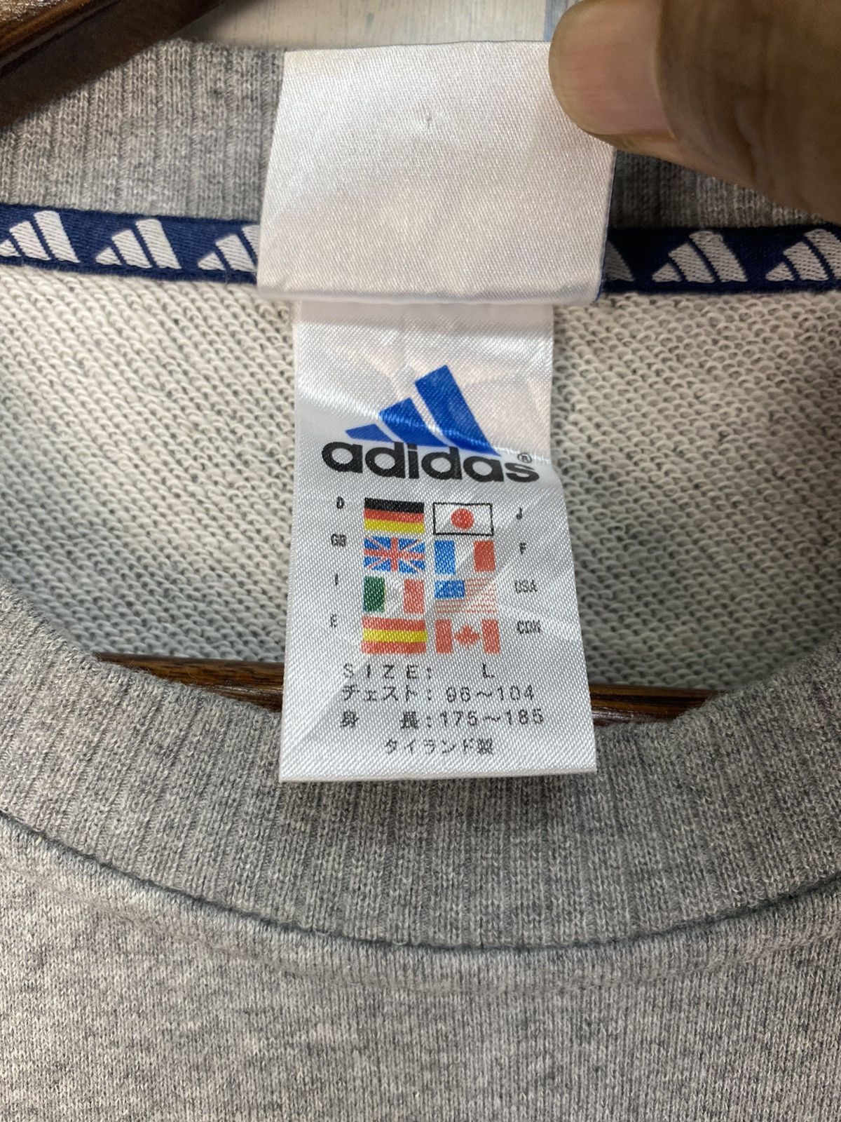 Adidas Vintage 90s Adidas Sweatshirt Size US L / EU 52-54 / 3 - 8 Thumbnail