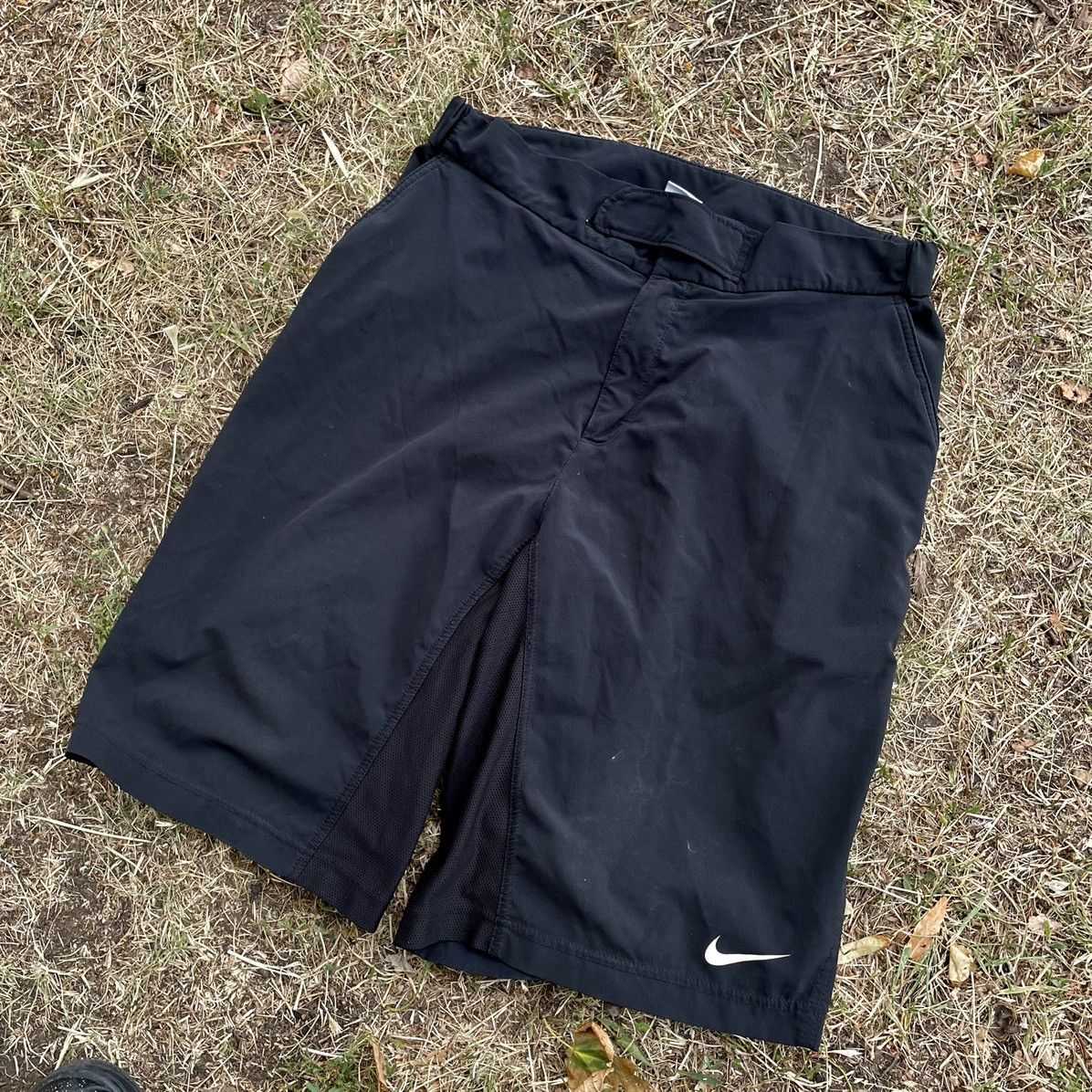 Nike 90's Vintage Nike shorts vintage nike trunks swim shorts M Size US 32 / EU 48 - 3 Thumbnail