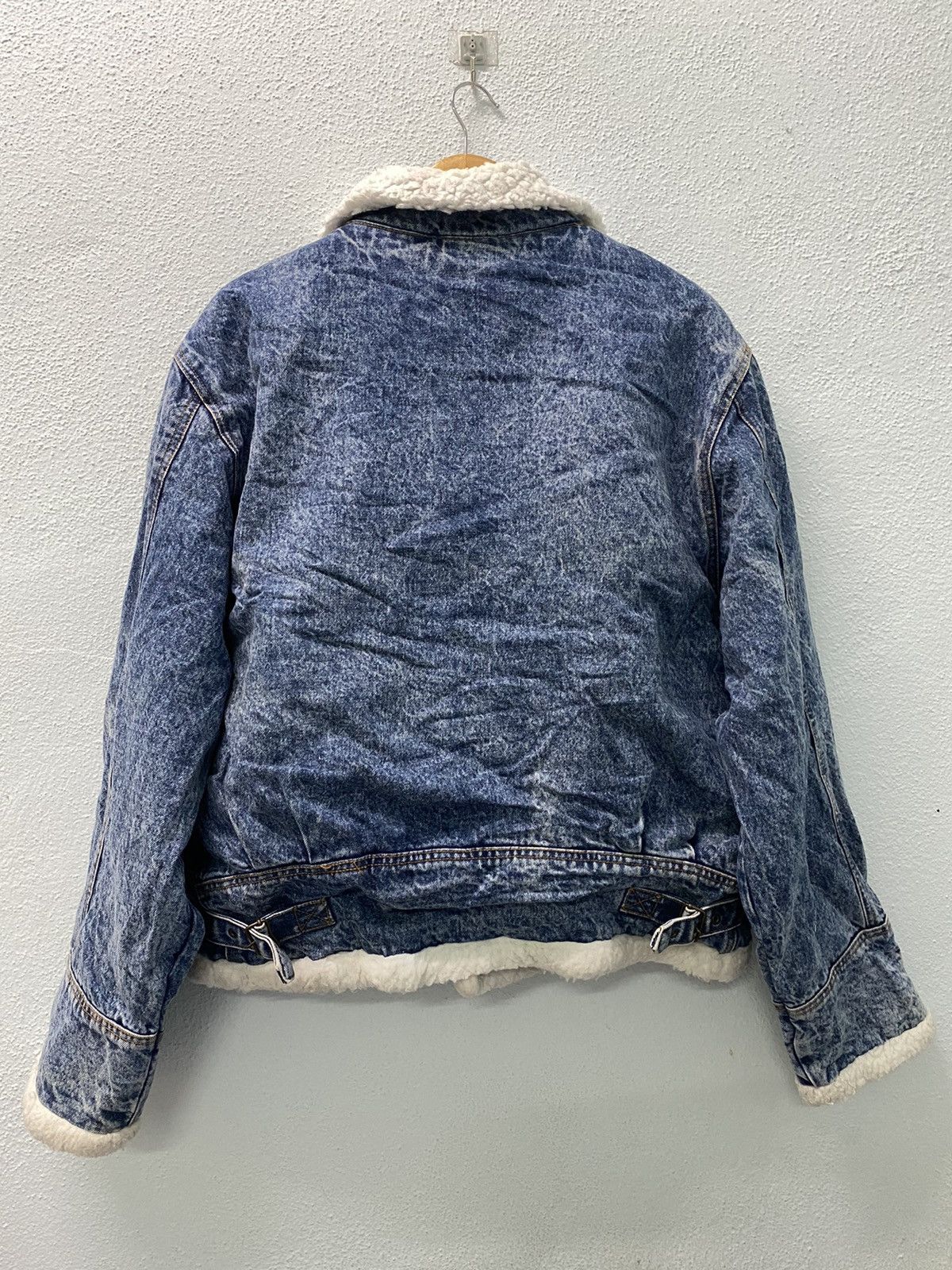 Vintage Vintage Hot Crew Sherpa Denim Jacket Size US L / EU 52-54 / 3 - 14 Thumbnail