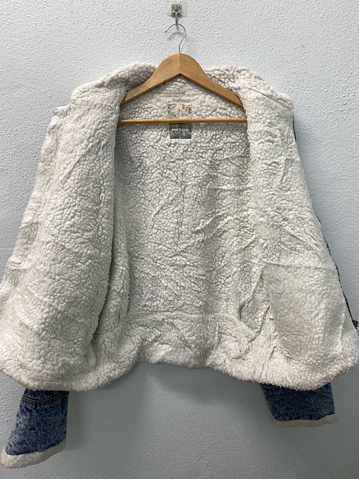Vintage Vintage Hot Crew Sherpa Denim Jacket Size US L / EU 52-54 / 3 - 10 Thumbnail