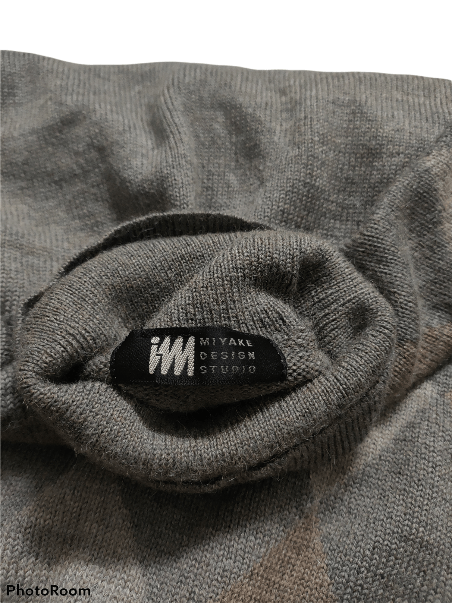 Issey Miyake Issey Miyake Knitwear Diamond Design wool Material Size US M / EU 48-50 / 2 - 7 Thumbnail