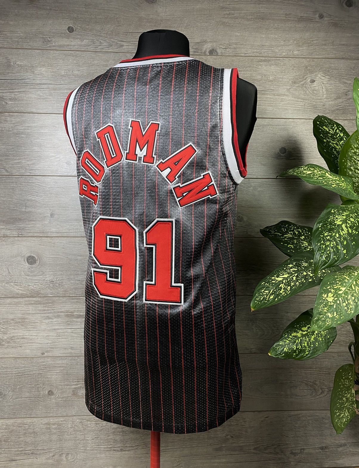 NBA × Nike × Vintage Vintage Team Nike Dennis Rodman Chicago Bulls Basketball #91 Size US XS / EU 42 / 0 - 2 Thumbnail