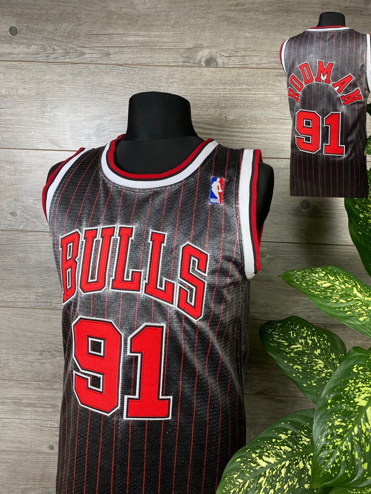 NBA × Nike × Vintage Vintage Team Nike Dennis Rodman Chicago Bulls Basketball #91 Size US XS / EU 42 / 0 - 3 Thumbnail