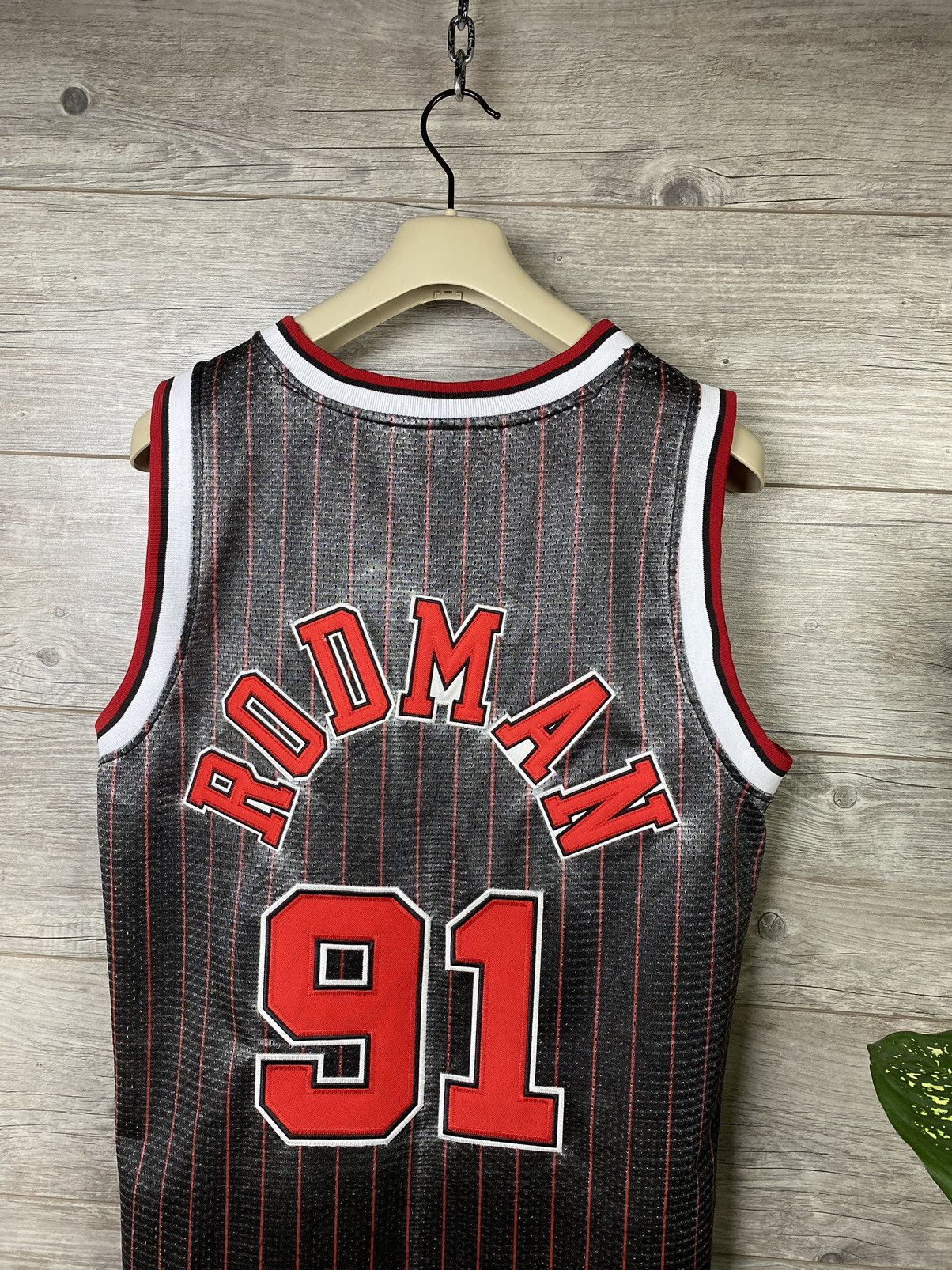 NBA × Nike × Vintage Vintage Team Nike Dennis Rodman Chicago Bulls Basketball #91 Size US XS / EU 42 / 0 - 5 Thumbnail