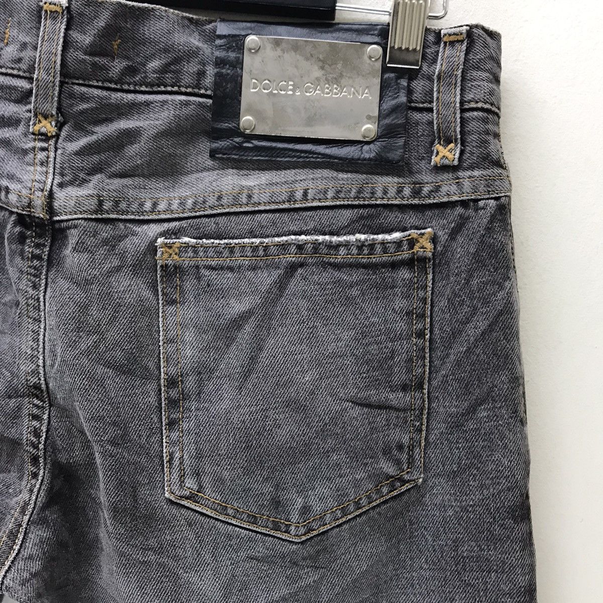 Dolce & Gabbana Dolce&Gabbana Faded Black Denim Jeans Size US 30 / EU 46 - 12 Thumbnail