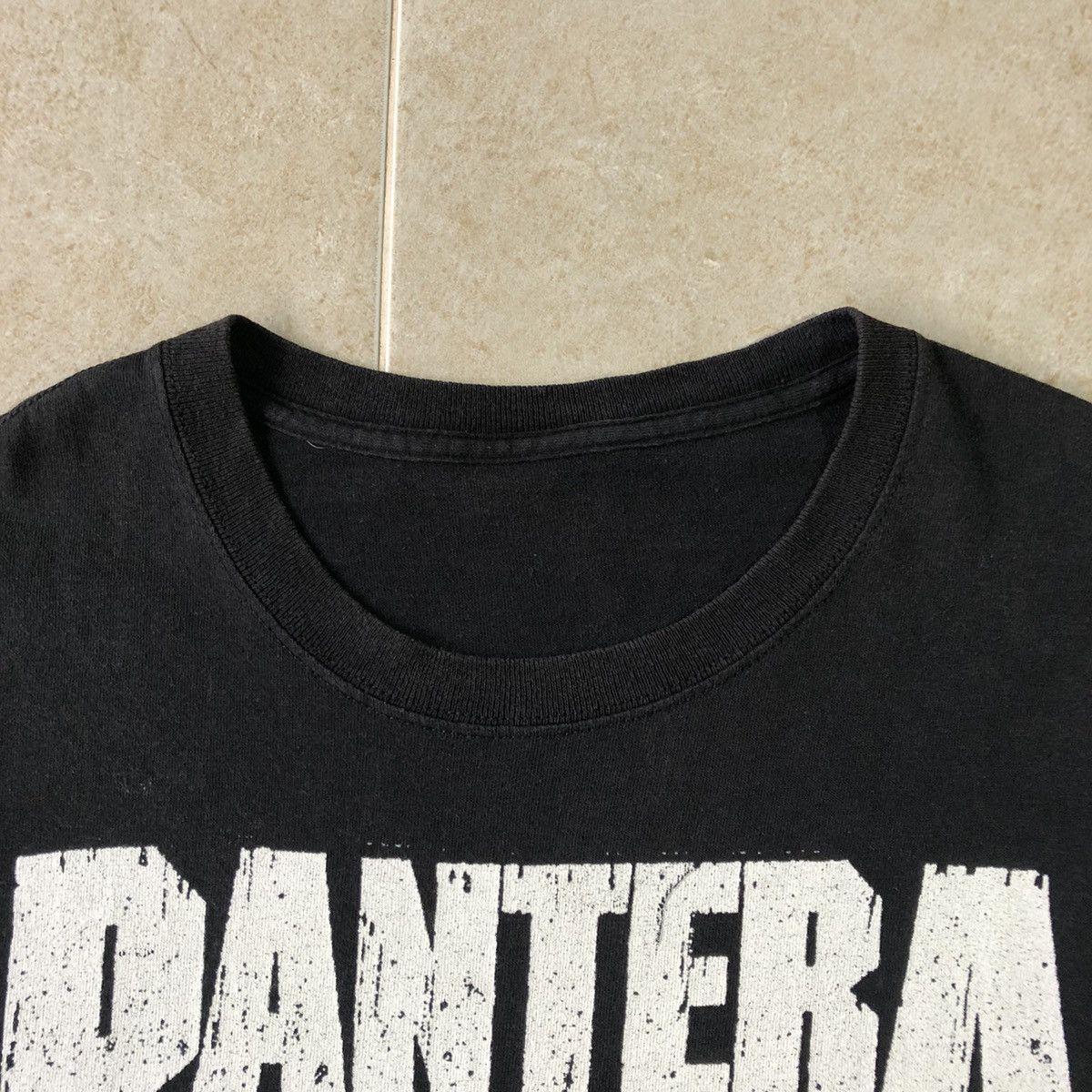 Band Tees Vintage Thrashed Faded Pantera Band ERD GRUNGE T Shirt Size US XL / EU 56 / 4 - 4 Thumbnail