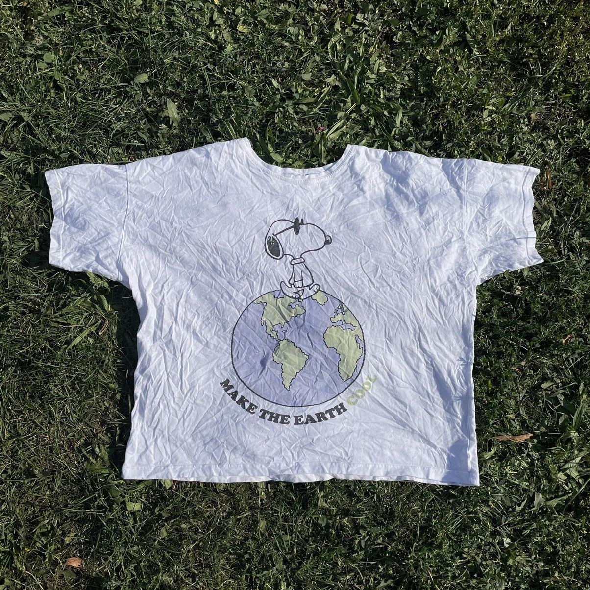 Vintage Vintage Y2K Sun Faded Snoopy Graphic Tee Streetwear Boxy M Size US M / EU 48-50 / 2 - 1 Thumbnail
