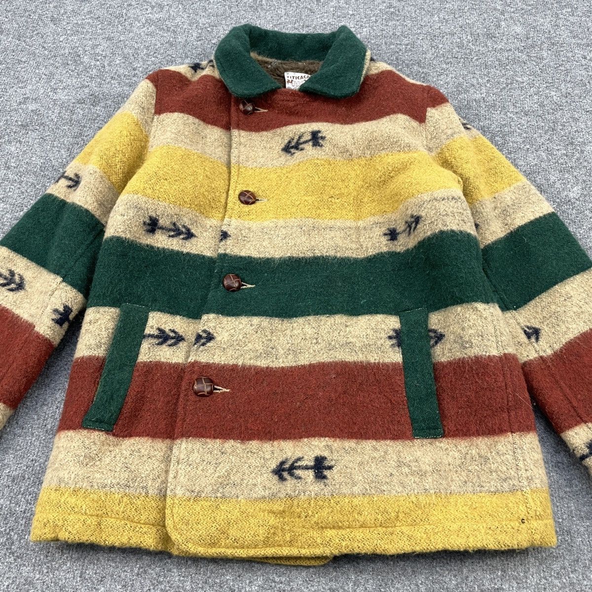 Japanese Brand Vintage Japanese Titicaca Native Sherpa Wool Jacket Size US S / EU 44-46 / 1 - 3 Thumbnail
