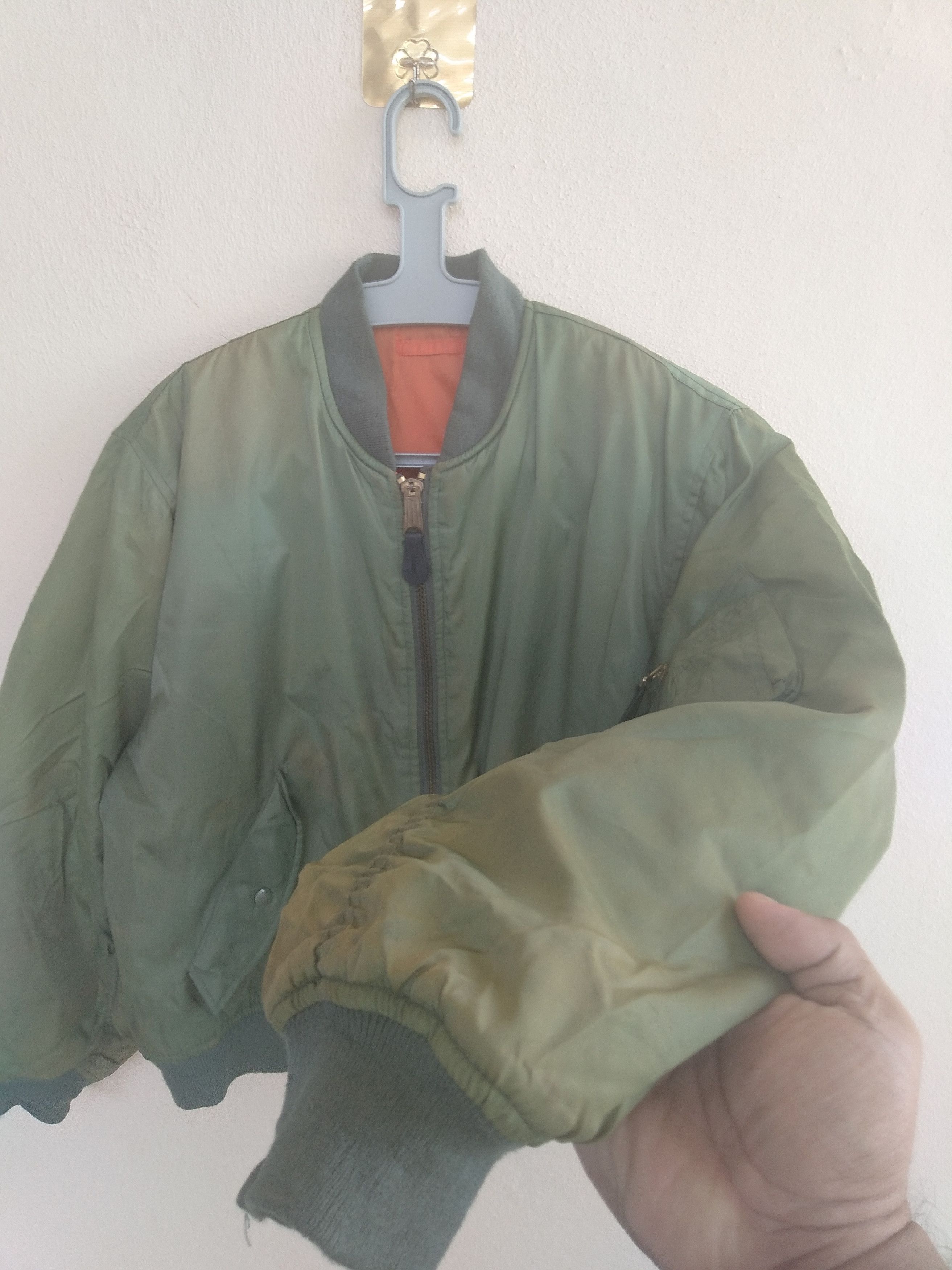 Vintage Vtg Jacket,Flyer 'Man Intermediate MA-1 Sunfaded Rare Size US L / EU 52-54 / 3 - 3 Thumbnail
