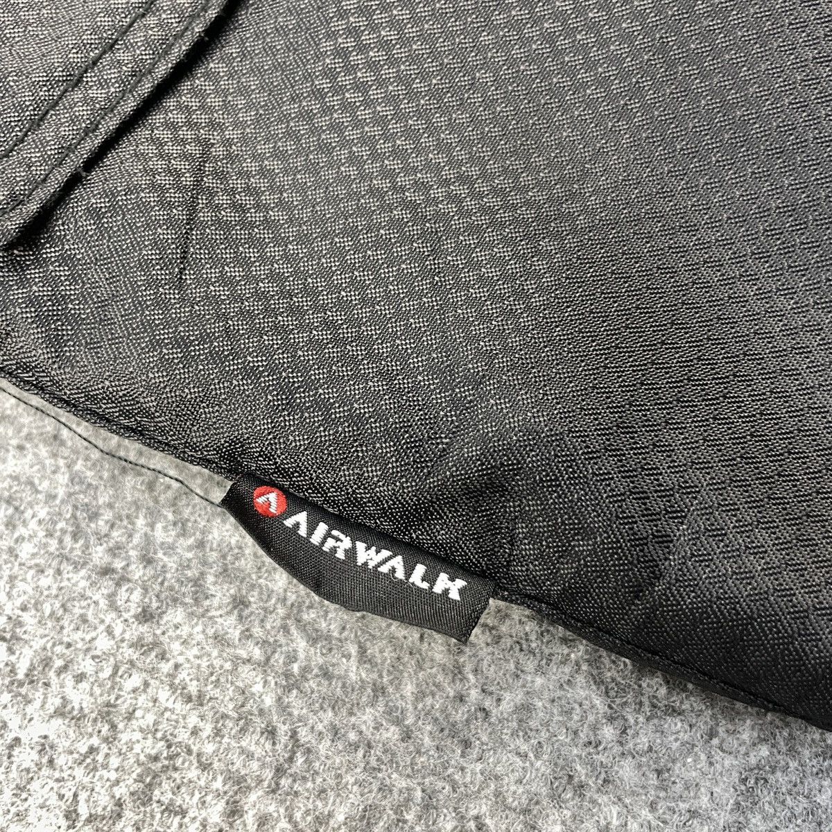Airwalk Airwalk Hoodie Windbreaker Jacket Size US M / EU 48-50 / 2 - 4 Thumbnail