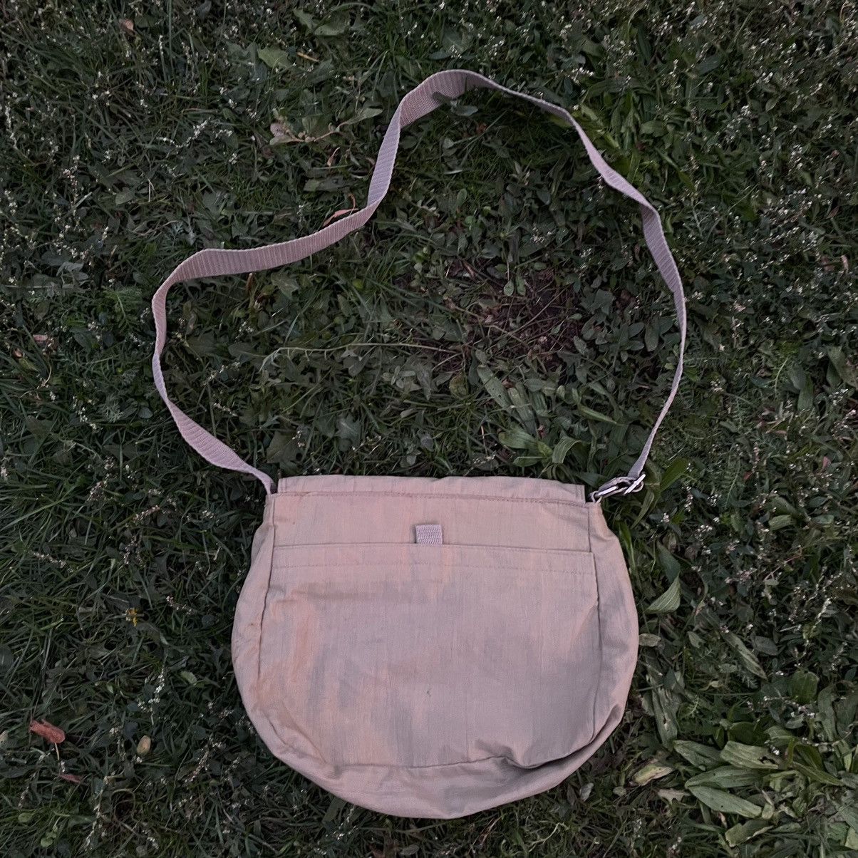 Vintage Vintage Y2K Faded Crossbody Bag Streetwear Gorpcore Boxy OS Size ONE SIZE - 7 Thumbnail