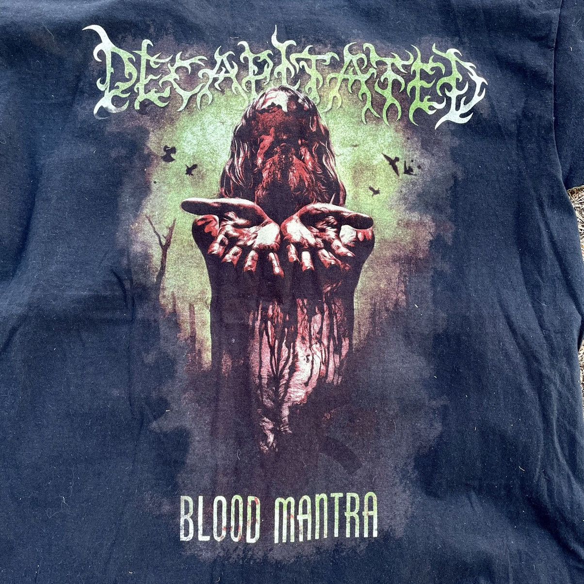 Vintage Vintage Y2K Graphic Tee Blood Mantra Horror Streetwear Grung Size US M / EU 48-50 / 2 - 5 Thumbnail