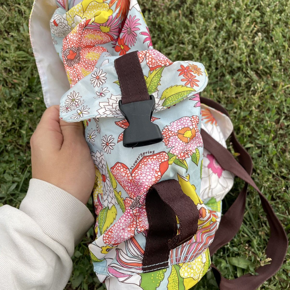 Vintage Vintage Y2K Floral Backpack All Over Print Streetwear OS Size ONE SIZE - 7 Thumbnail