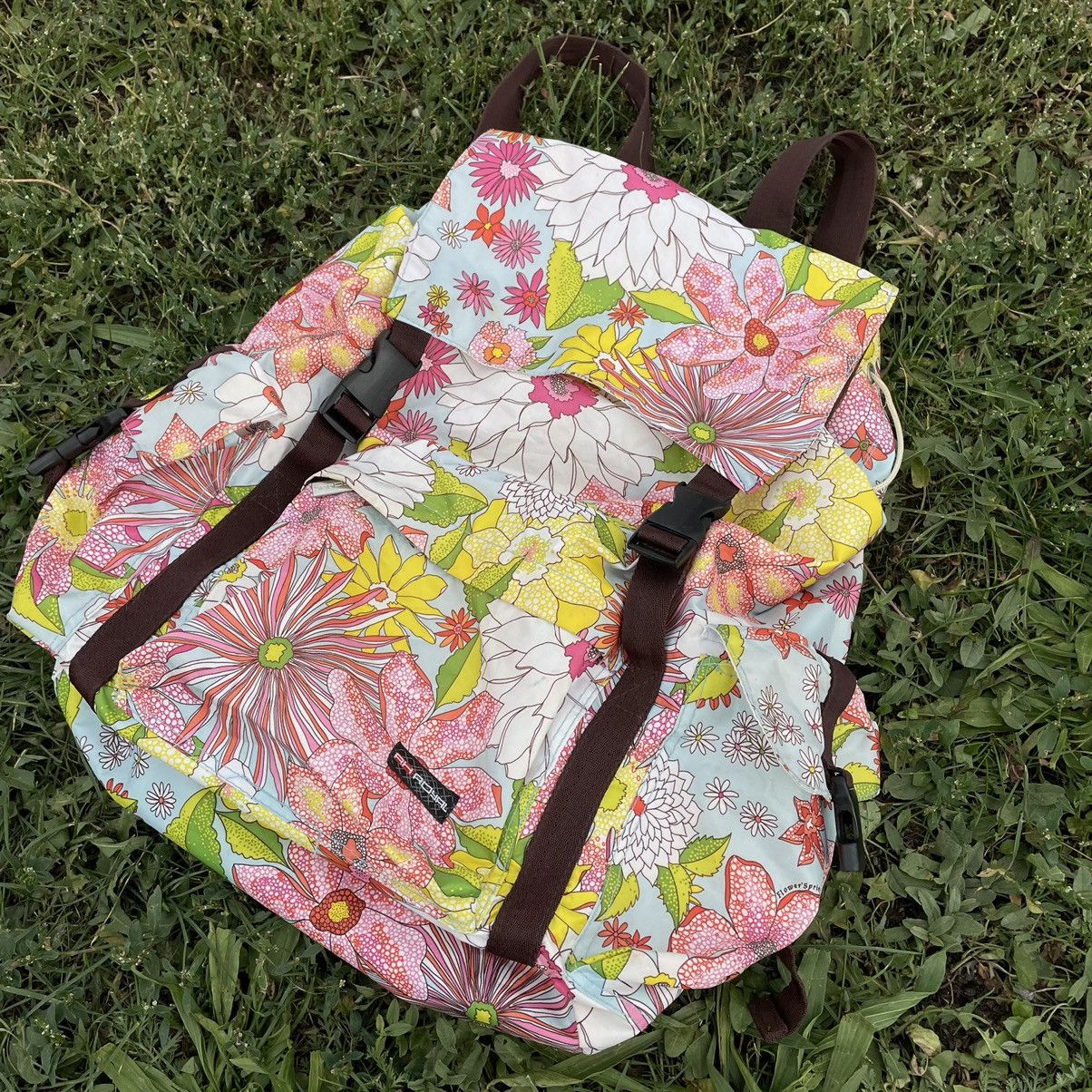 Vintage Vintage Y2K Floral Backpack All Over Print Streetwear OS Size ONE SIZE - 2 Thumbnail