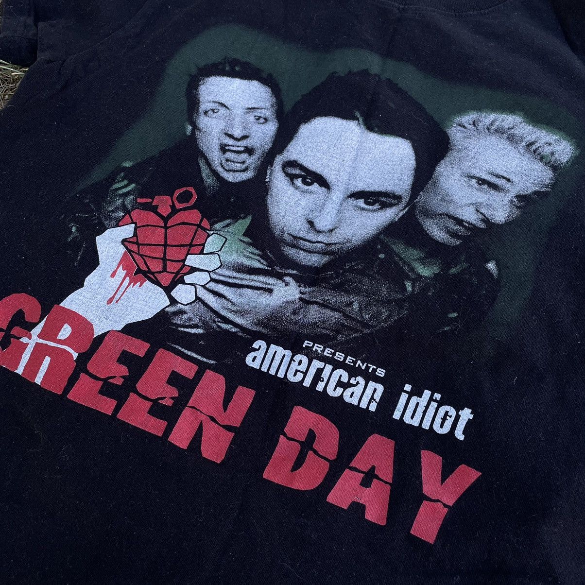 Vintage Vintage 90s Green Day Band Tee Faded Black Grunge Logo M Size US M / EU 48-50 / 2 - 2 Thumbnail