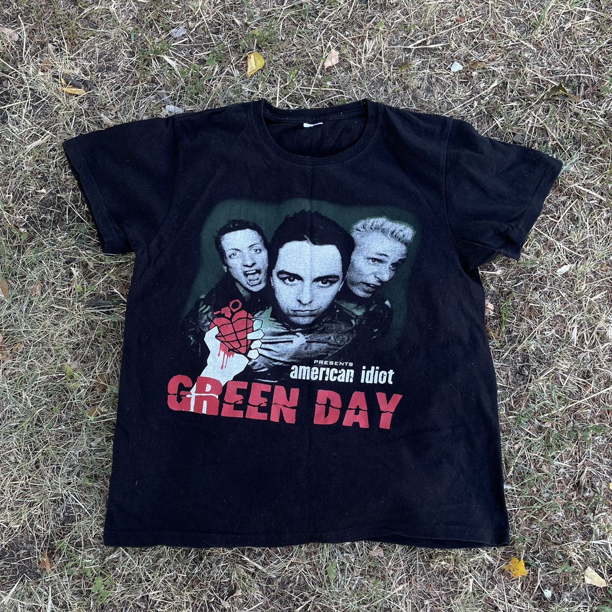 Vintage Vintage 90s Green Day Band Tee Faded Black Grunge Logo M Size US M / EU 48-50 / 2 - 1 Thumbnail