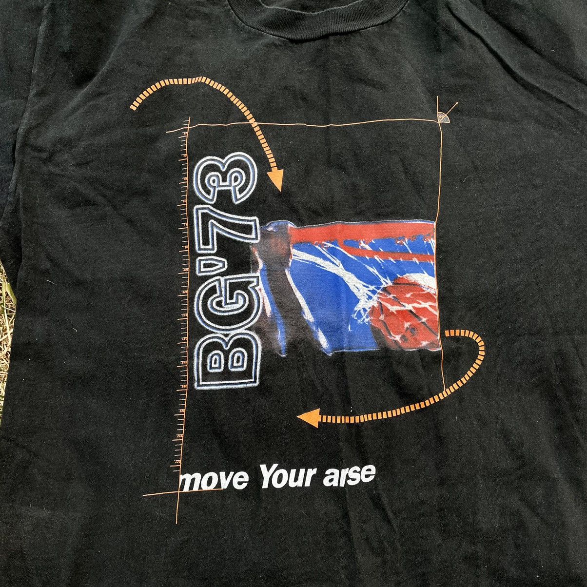 Band Tees Vintage 90s Move Ur Arse Tee New York Band Rock T Shirt Size US XL / EU 56 / 4 - 4 Thumbnail