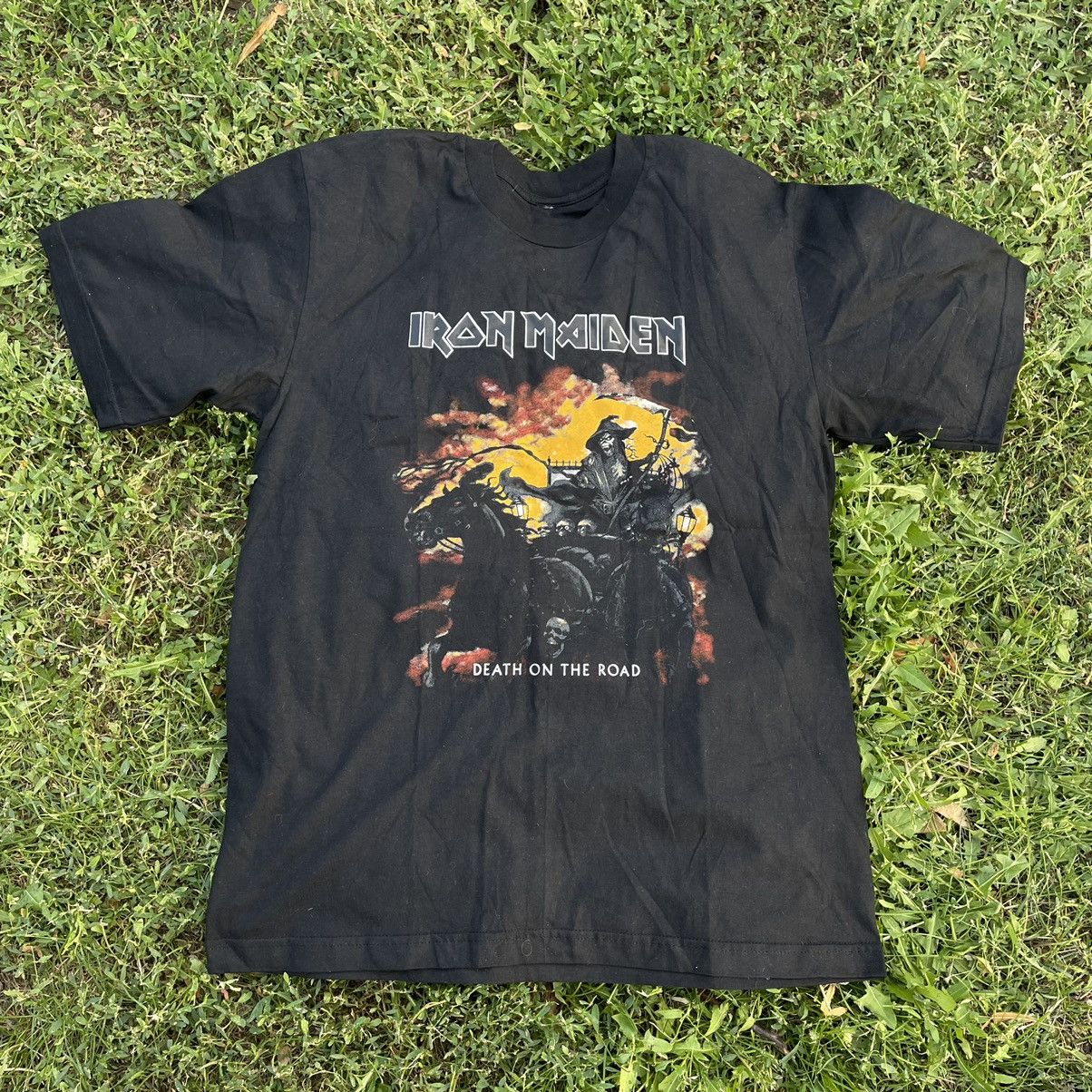 Vintage Vintage Iron Maiden Band Tee Sun Faded Graphic Tee Grunge XX Size US XXL / EU 58 / 5 - 1 Thumbnail