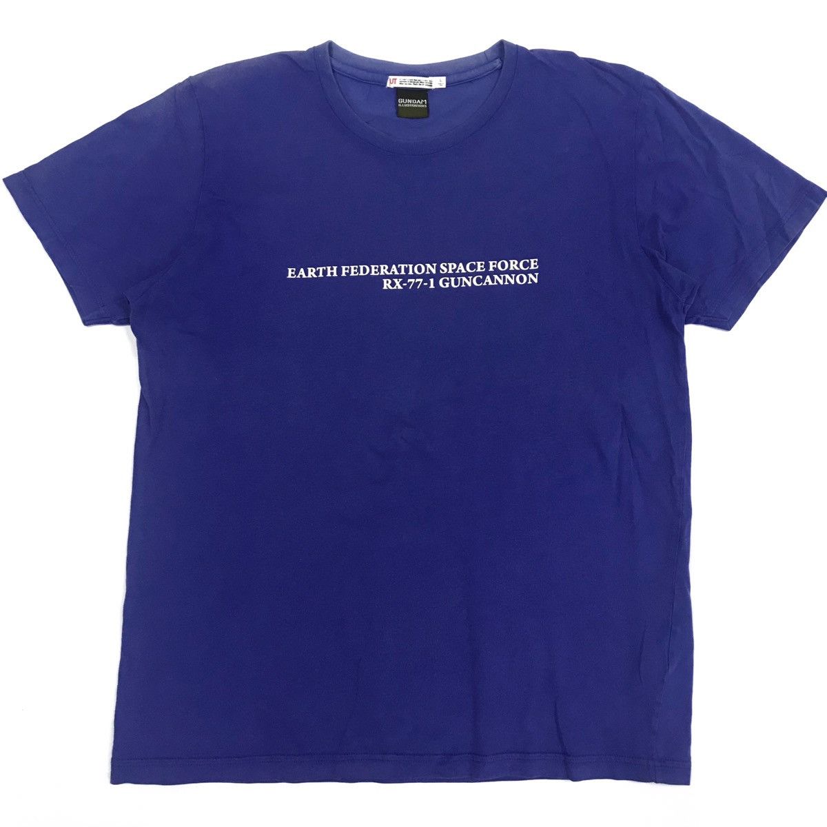 Anime × Japanese Brand × Vintage Uniqlo x Gundam Tees Size US L / EU 52-54 / 3 - 3 Thumbnail