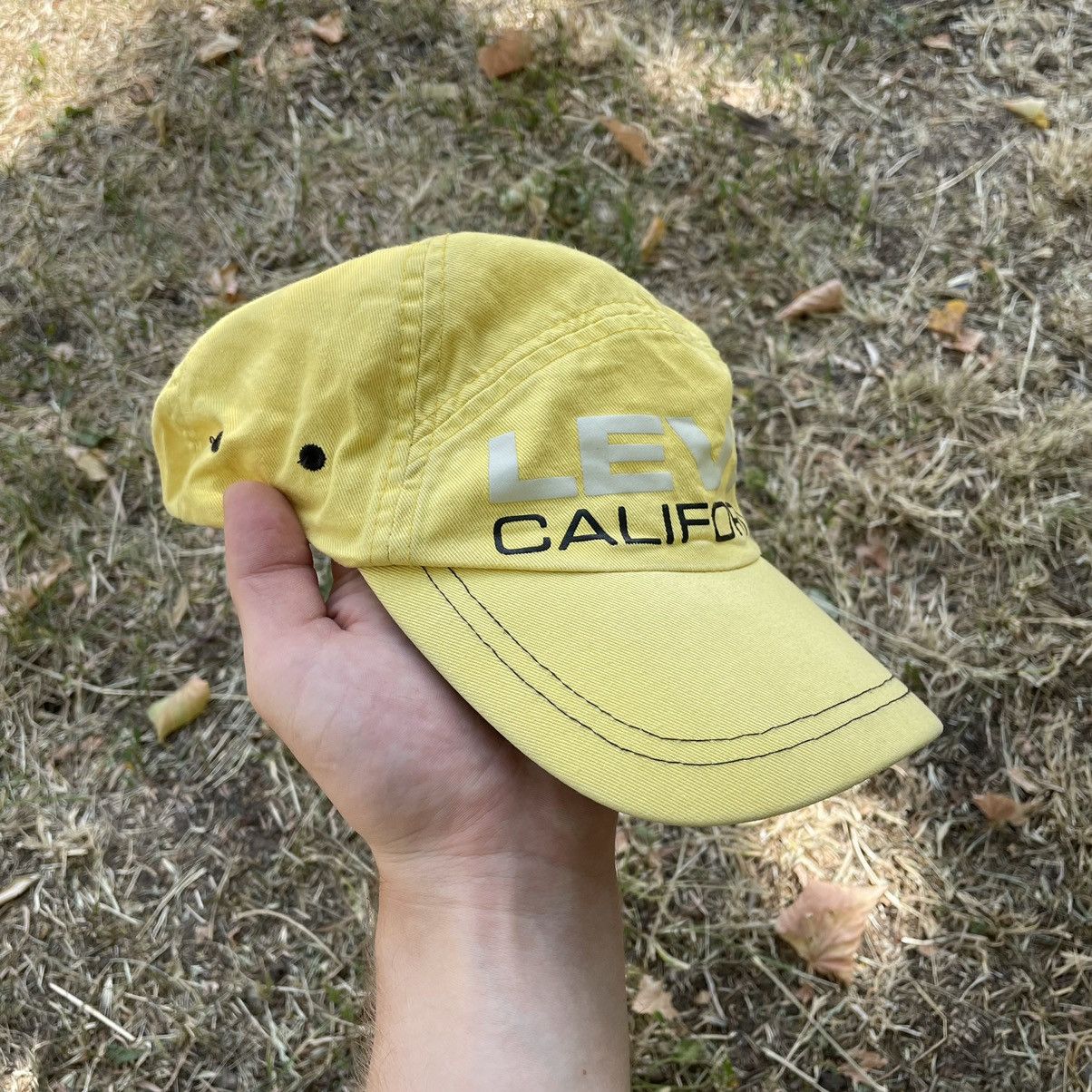 Vintage Vintage 90s Levis California Logo Sun Faded Streetwear Cap O Size ONE SIZE - 2 Thumbnail