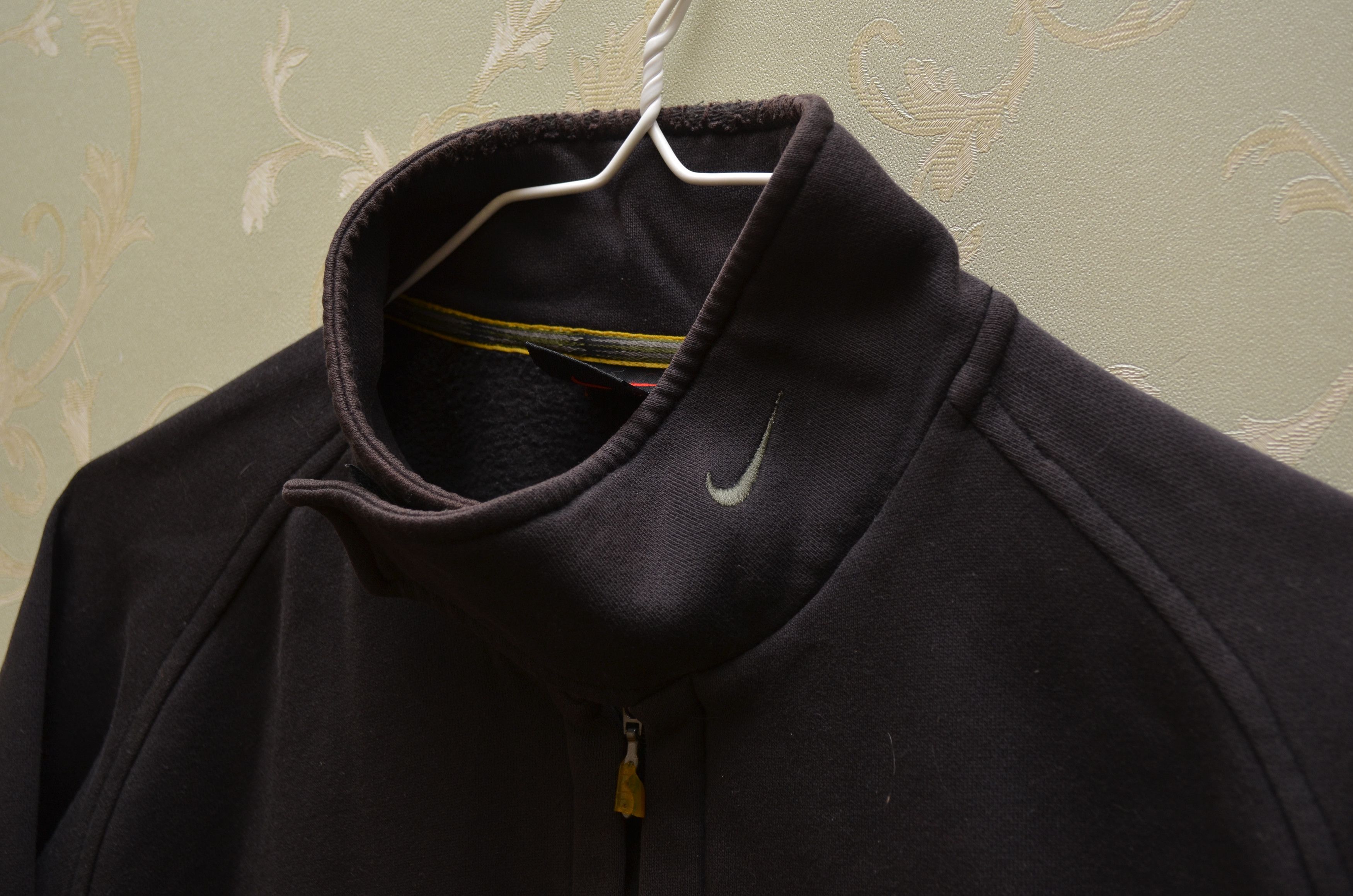 Nike Nike Vintage Big Embroided Logo Hoodie 90s y2k Size US L / EU 52-54 / 3 - 12 Thumbnail