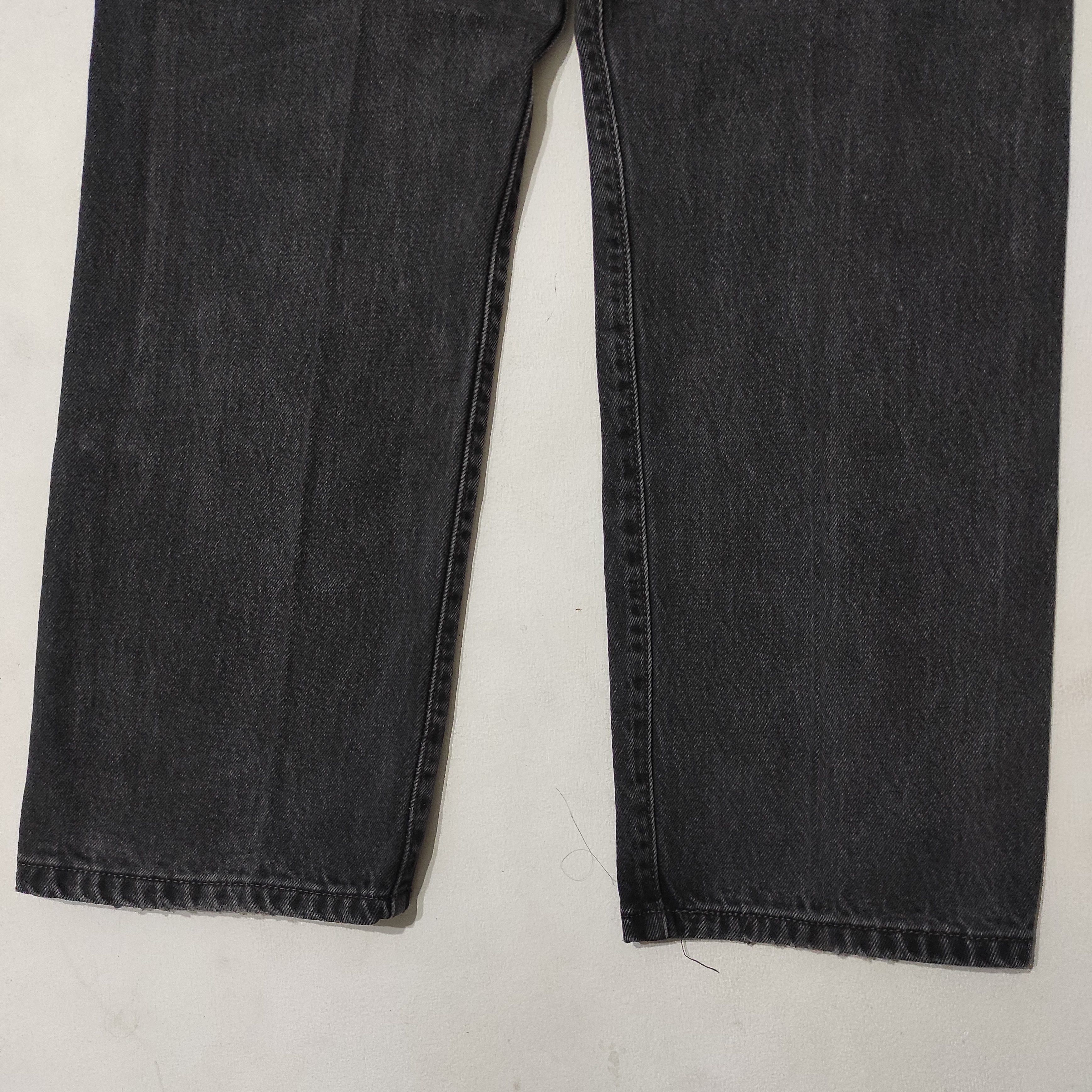 Levi's × Levi's Vintage Clothing Vintage Levis 501 Black Denim Jeans Size US 32 / EU 48 - 16 Thumbnail