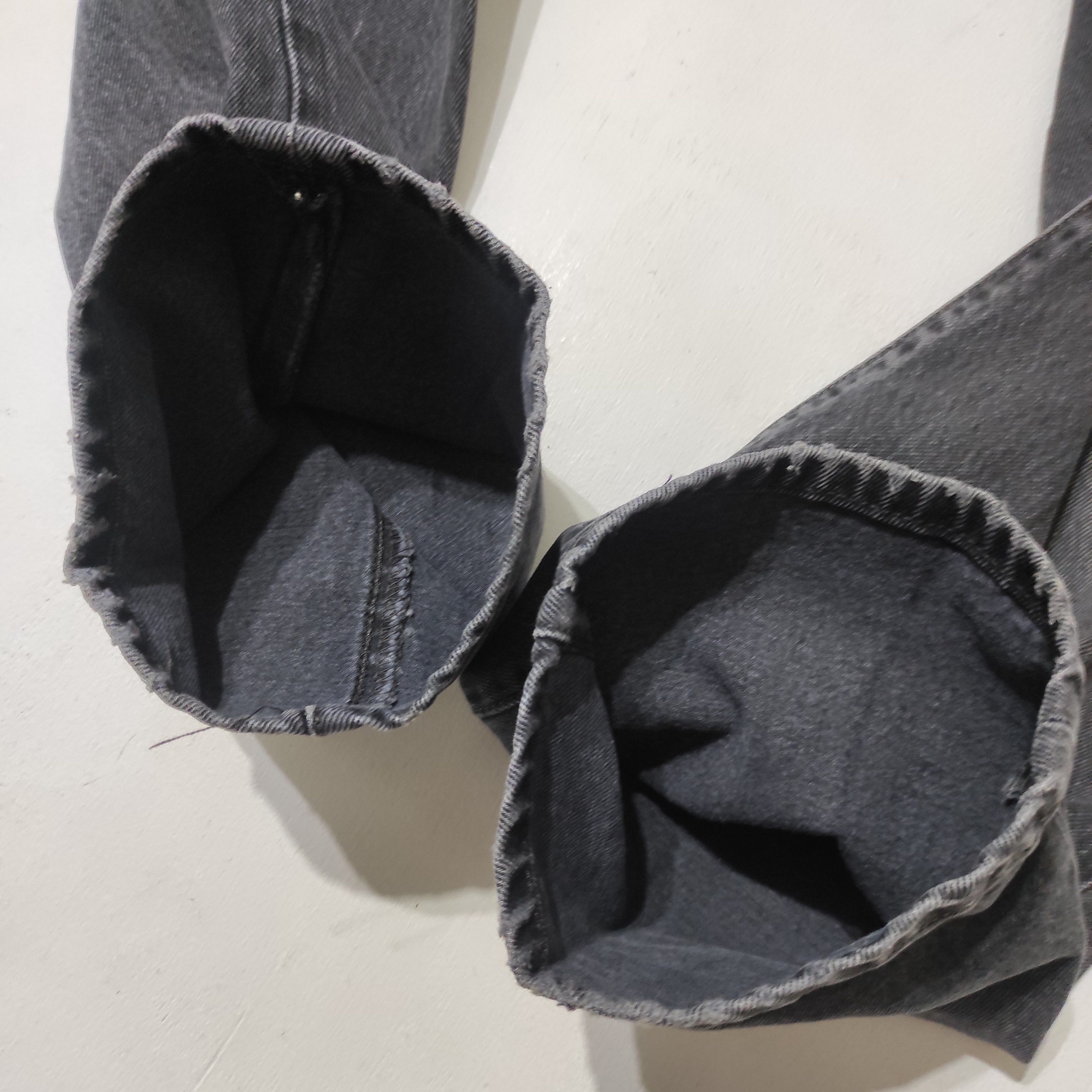 Levi's × Levi's Vintage Clothing Vintage Levis 501 Black Denim Jeans Size US 32 / EU 48 - 13 Thumbnail